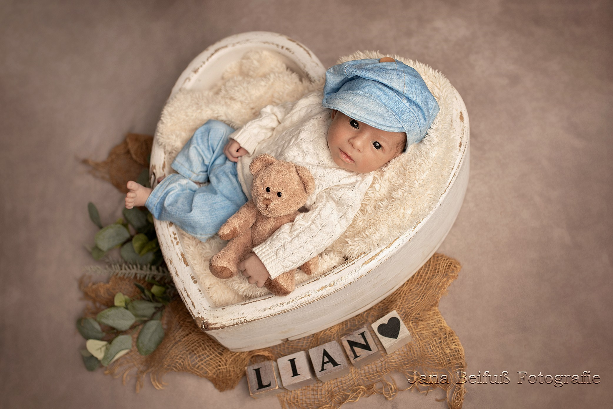 Neugeborenenshooting Weißenhorn, Neugeborenenshooting Ulm, Babyfotograf Ulm, Babyfotograf Senden, Babyfotograf Neu-Ulm, Jana Beifuß Fotografie, Familienfotos, Liebe, Geduld, Neugeborenenfotos Weißenhorn, Pfaffenhofen a. d. Roth, Gaumenspalte, Gaumenlippenspalte, Babyfotograf Vöhringen, Babyfotograf Weißenhorn, Babyfotograf Ehingen an der Donau