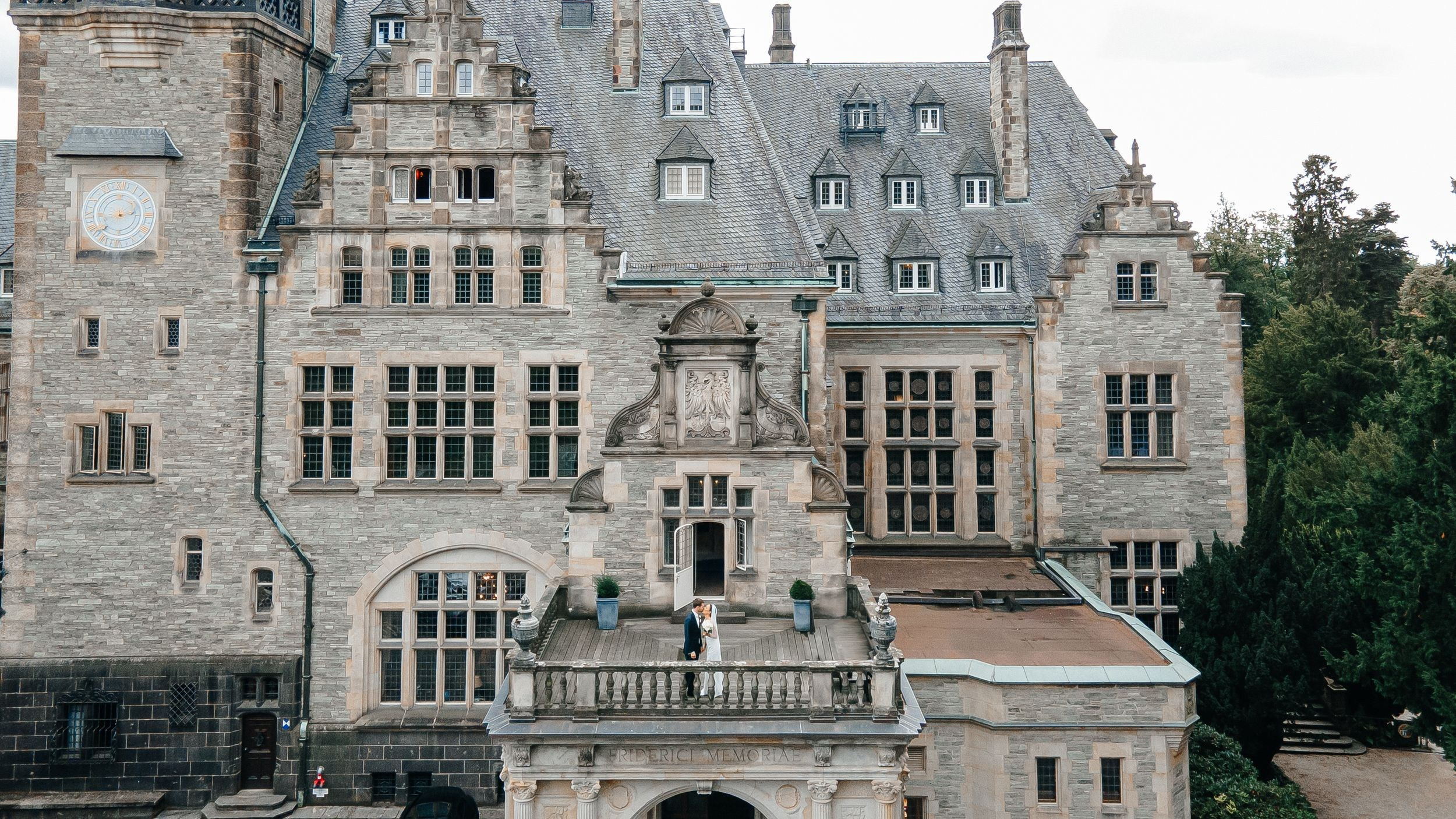 Services. Wedding photographer & videographer in Germany and Frankfurt | Denis Mirosnik