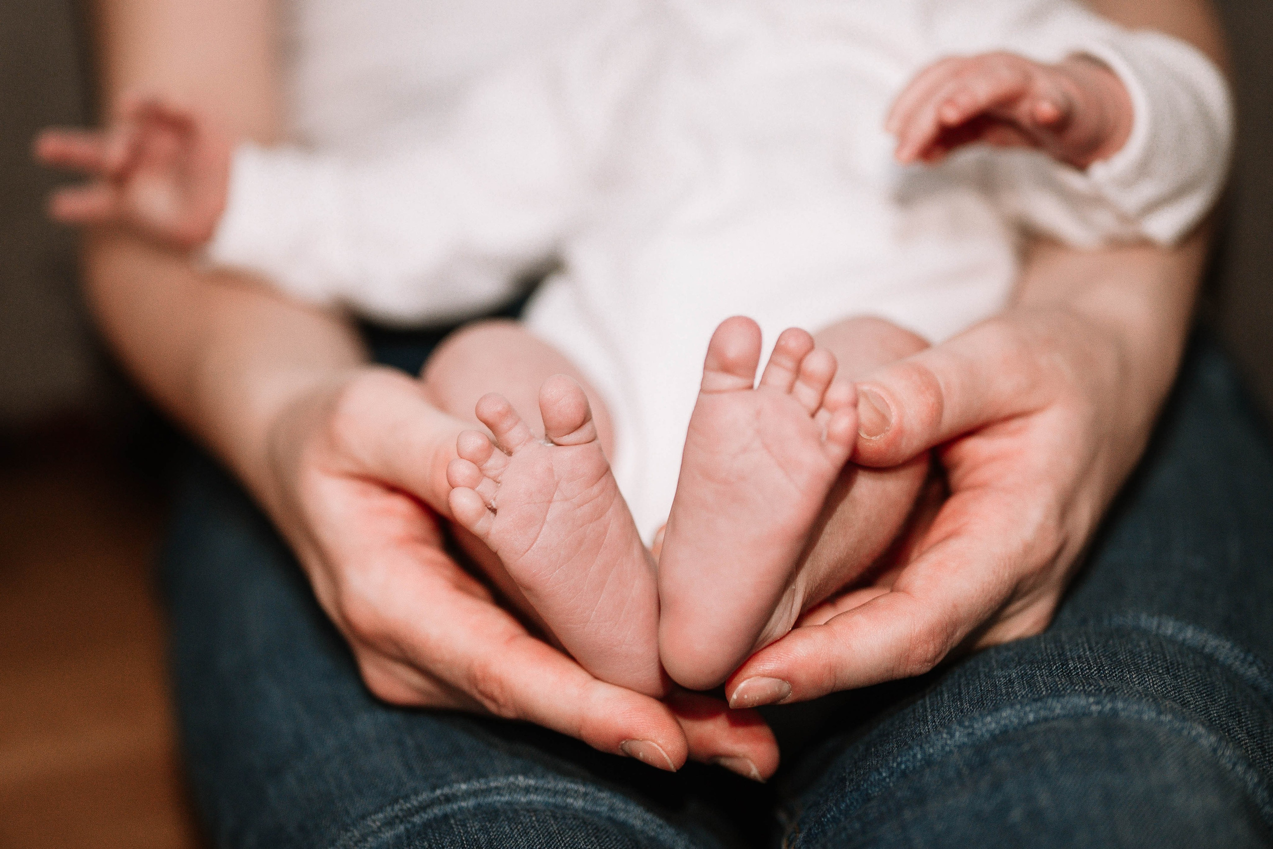 Iva - fotografisanje bebe kod kuće. Dečiji i porodični fotograf