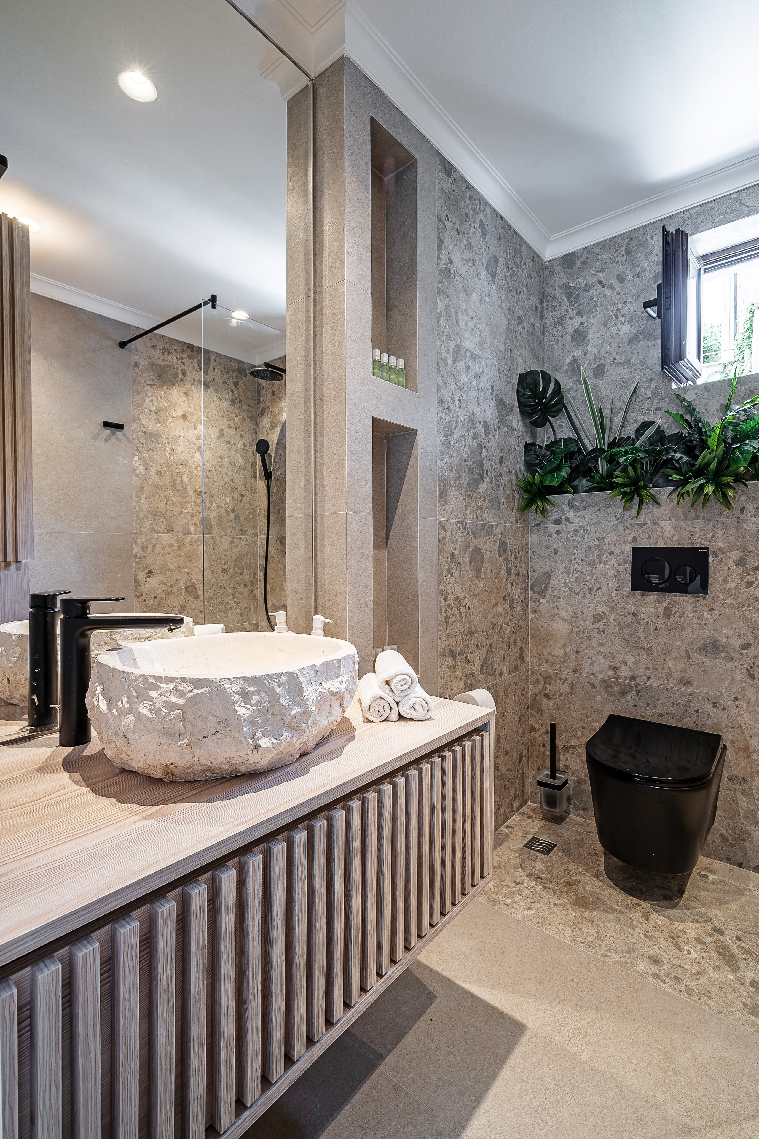 Real Estate Photography. Montenegro. EVAN ARISTOV WEDDING PHOTOGRAPHY — Seattle Wedding Photographer