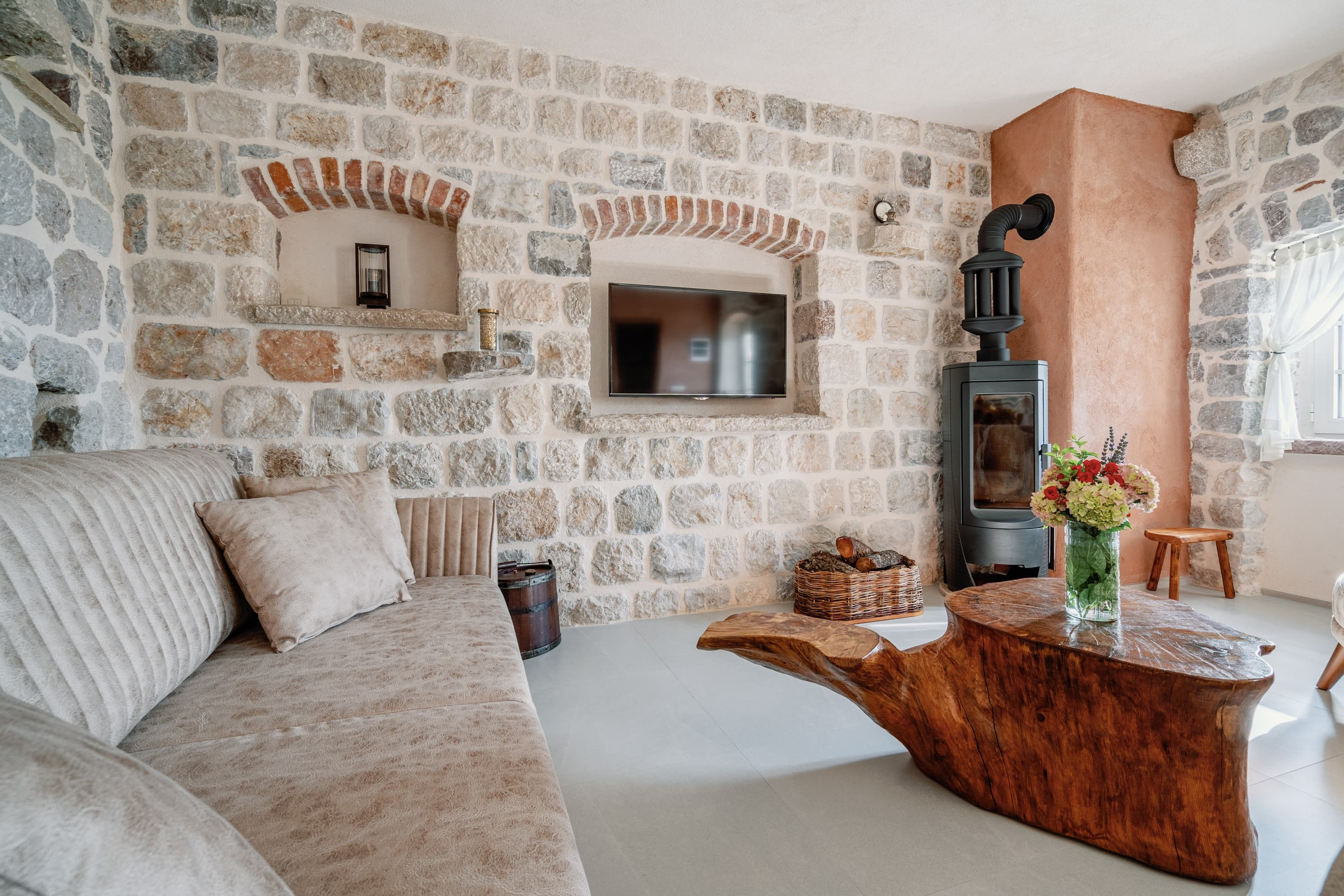 Real Estate Photography. Montenegro. EVAN ARISTOV WEDDING PHOTOGRAPHY — Seattle Wedding Photographer