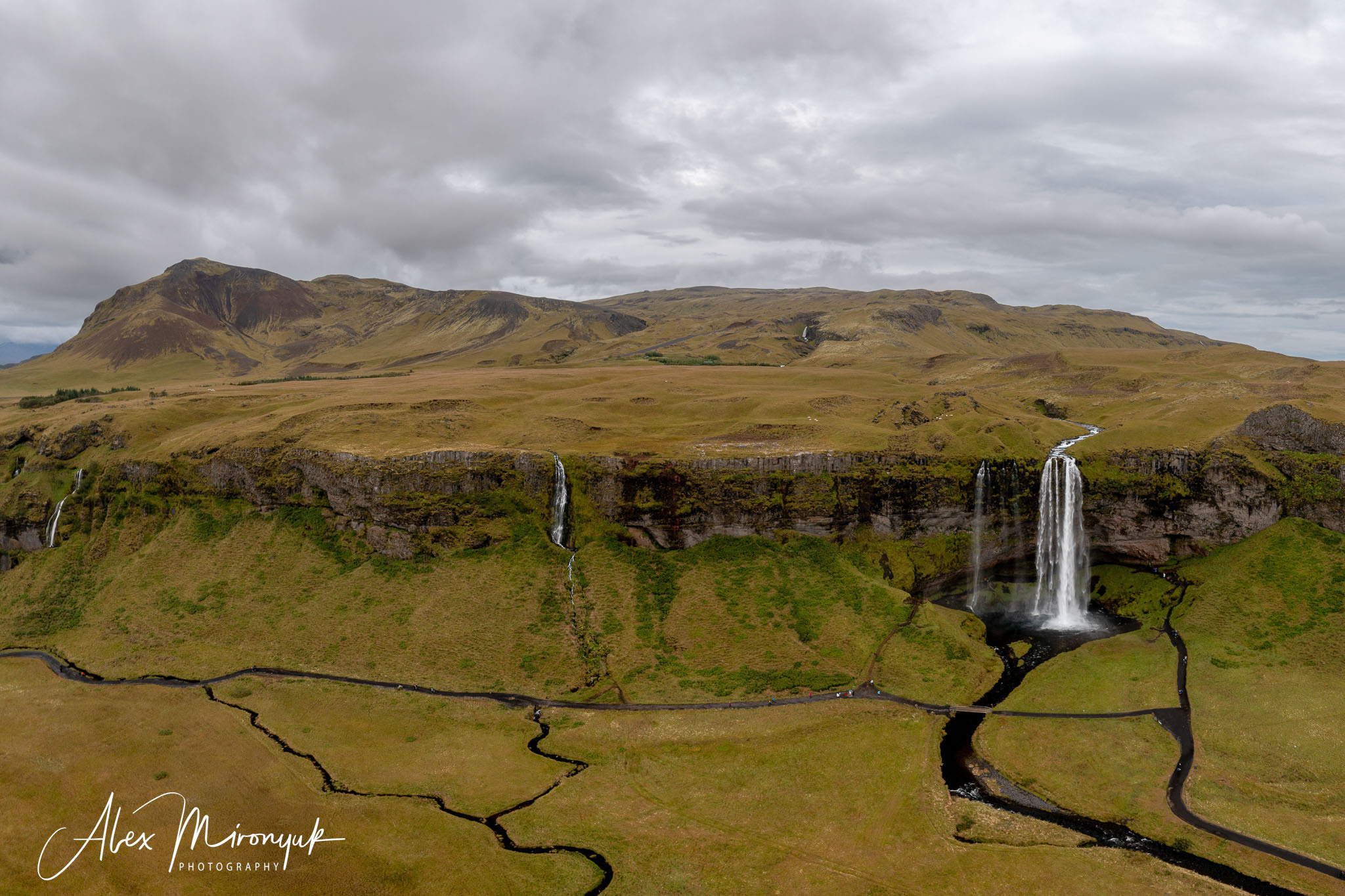 Iceland Hiking Adventure. Pet, Senior, Landscape, portrait studio, photographer in Miami and Sou