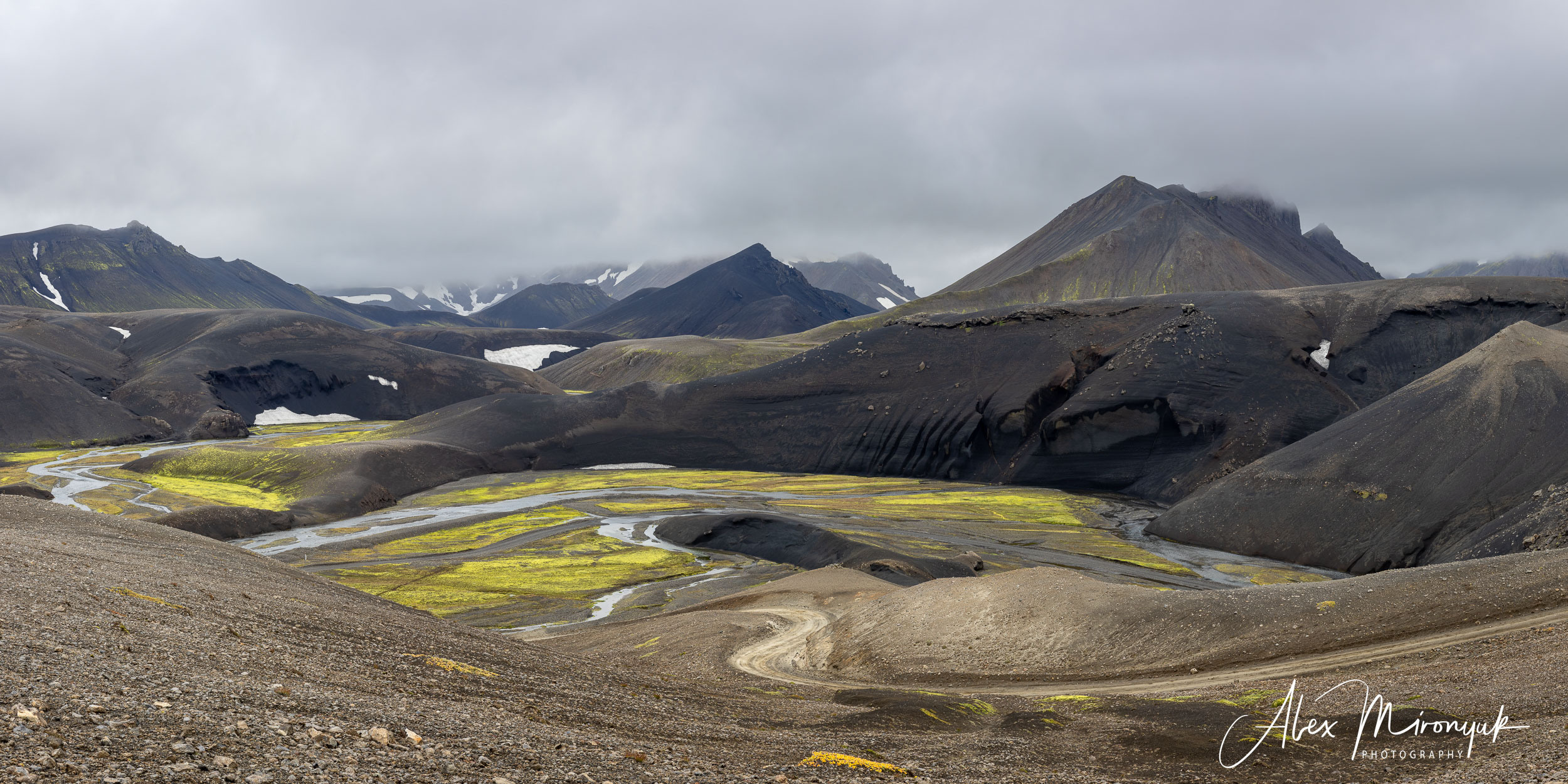 Iceland Hiking Adventure. Pet, Senior, Landscape, portrait studio, photographer in Miami and Sou