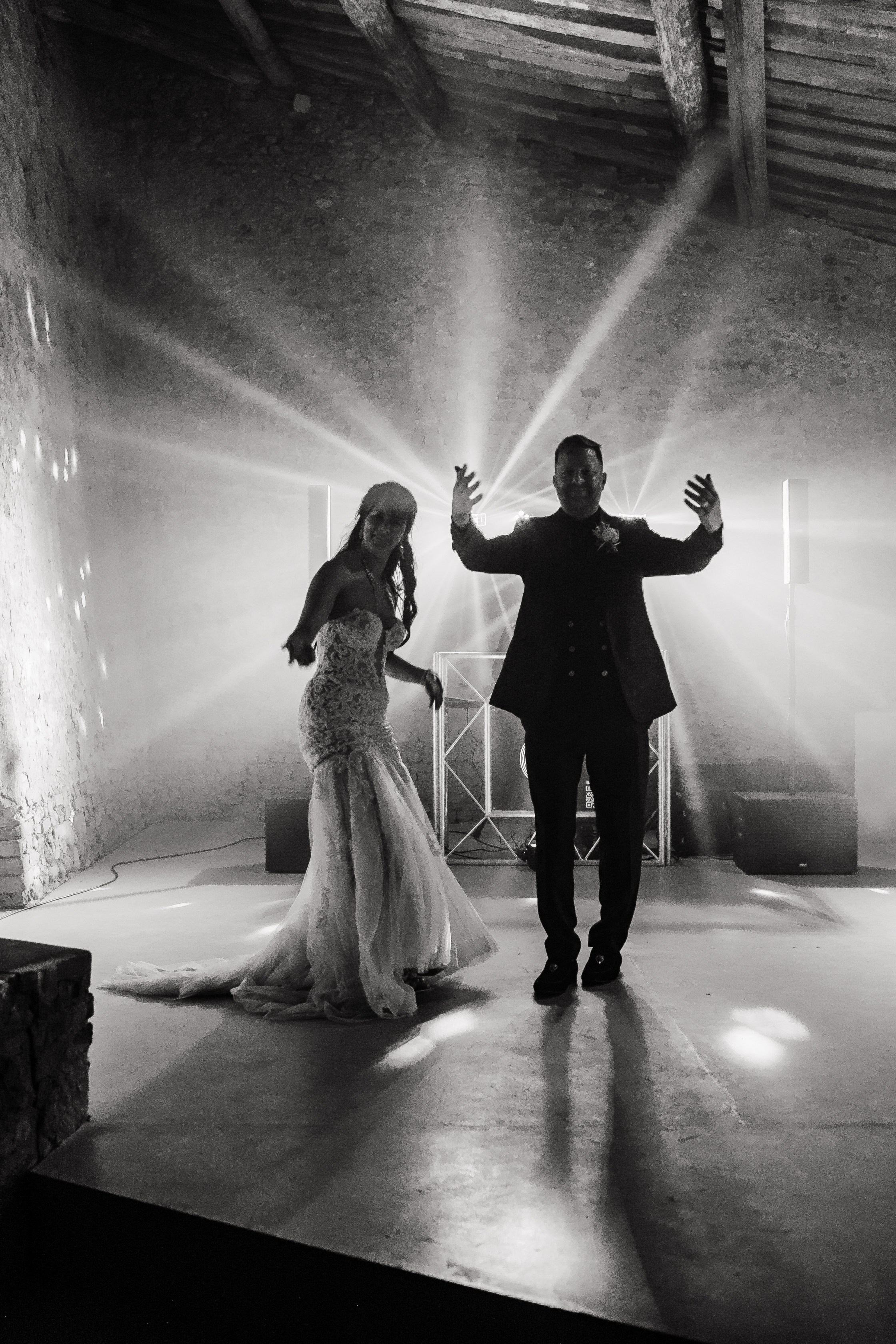 Tuscany Castello di Montegufoni wedding. Iurkovski PHOTOGRAPHY in Europe. Luxury destination weddings and events