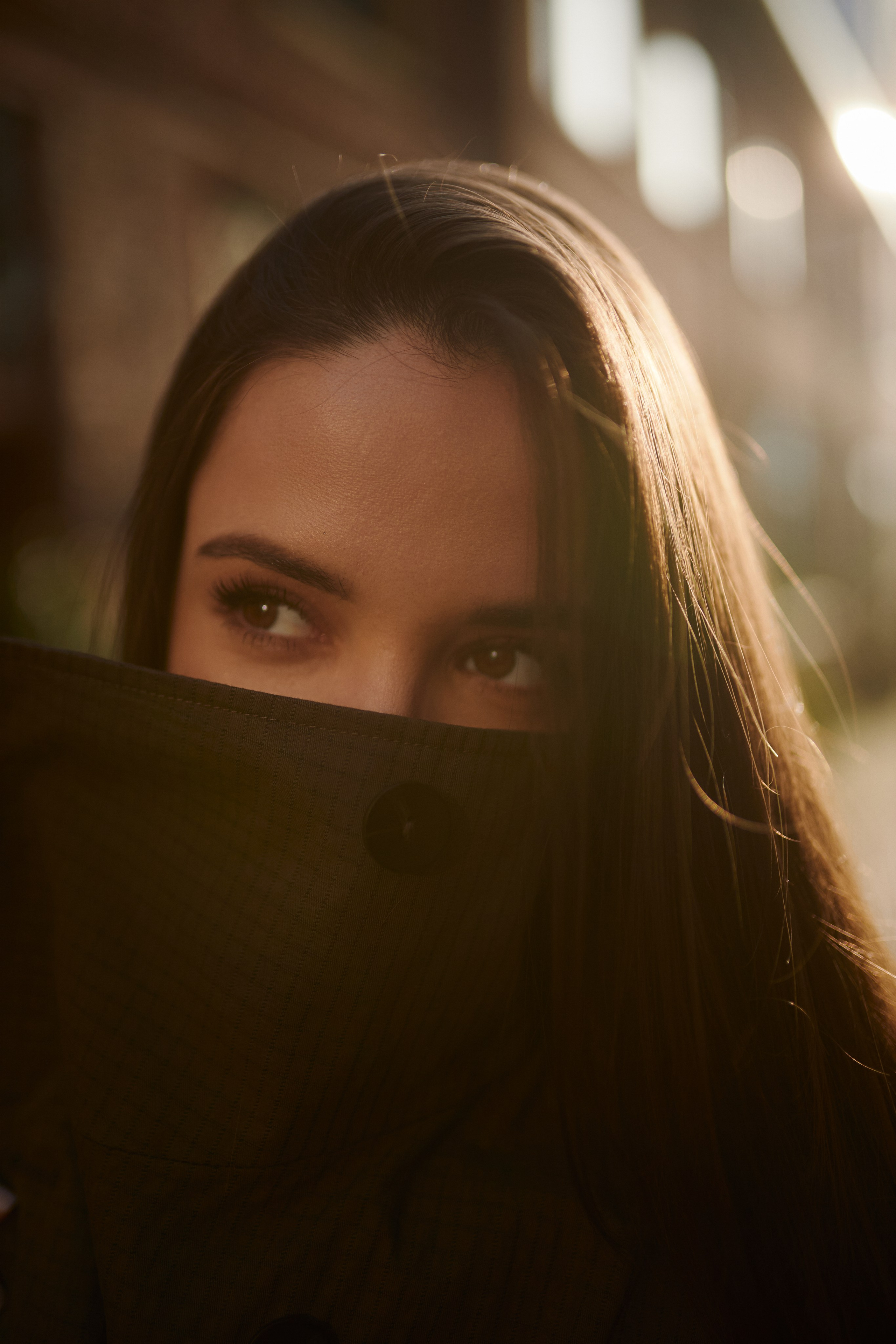 Mari. Professionele Portret- en Zakelijke Fotograaf in Nederland | Amsterdam, Den Haag, Leiden, Zoetermeer