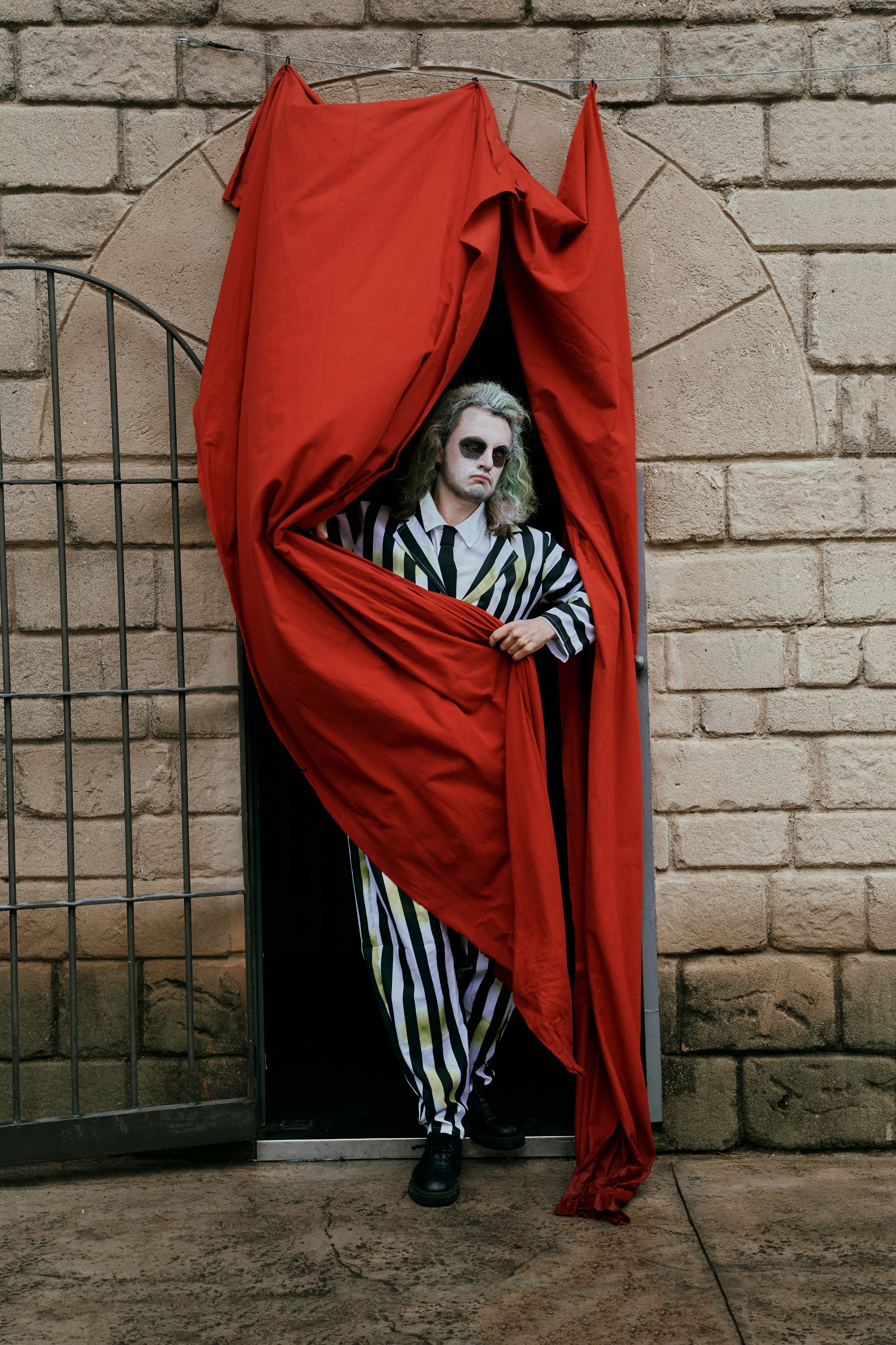 Битлджус-Битлджус-Битлджус. Фотограф в Барселоне Жанна Захарченко