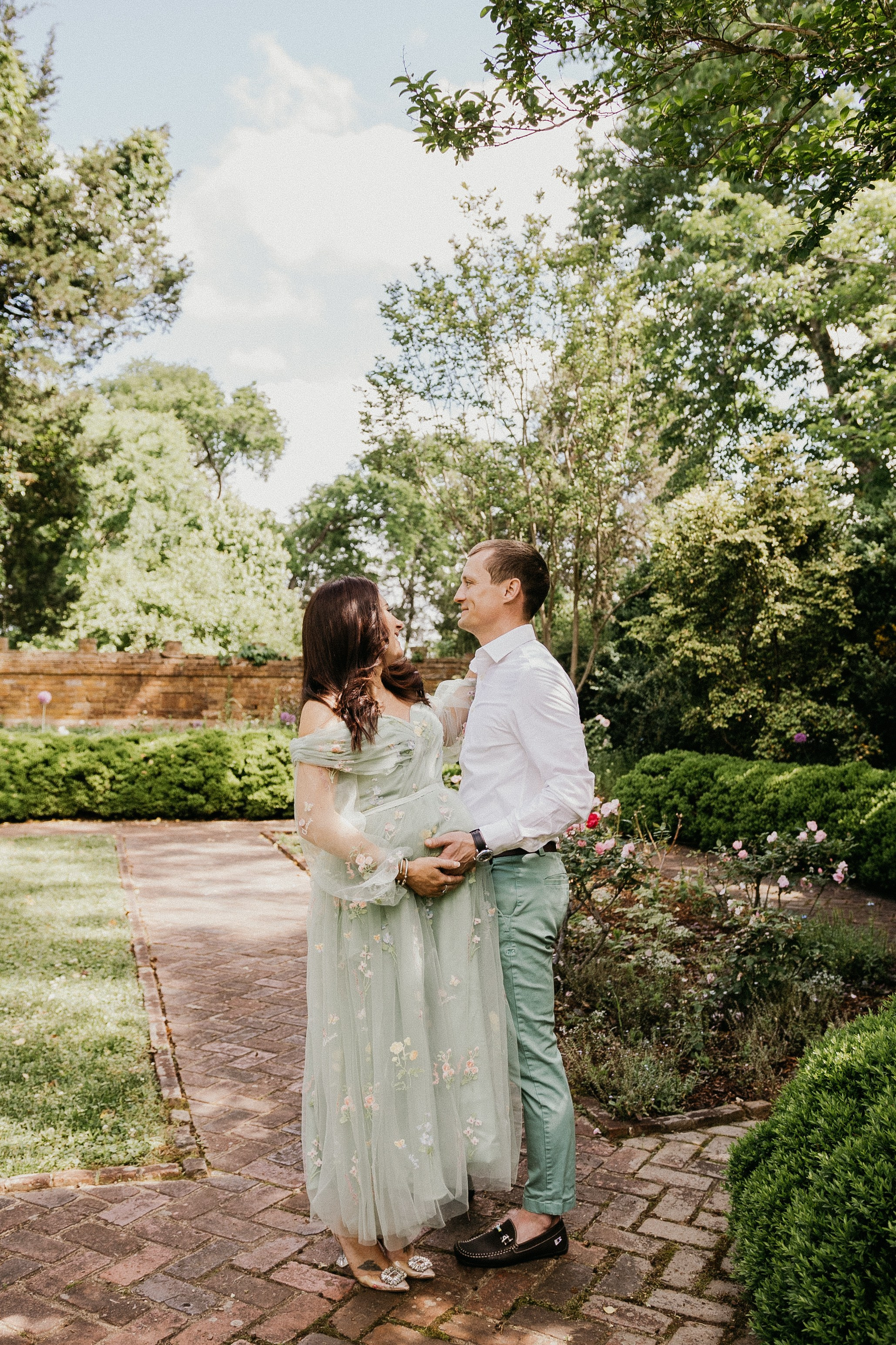 The Carpenters Maternity. Sara Eulalia | Virginia Photographer