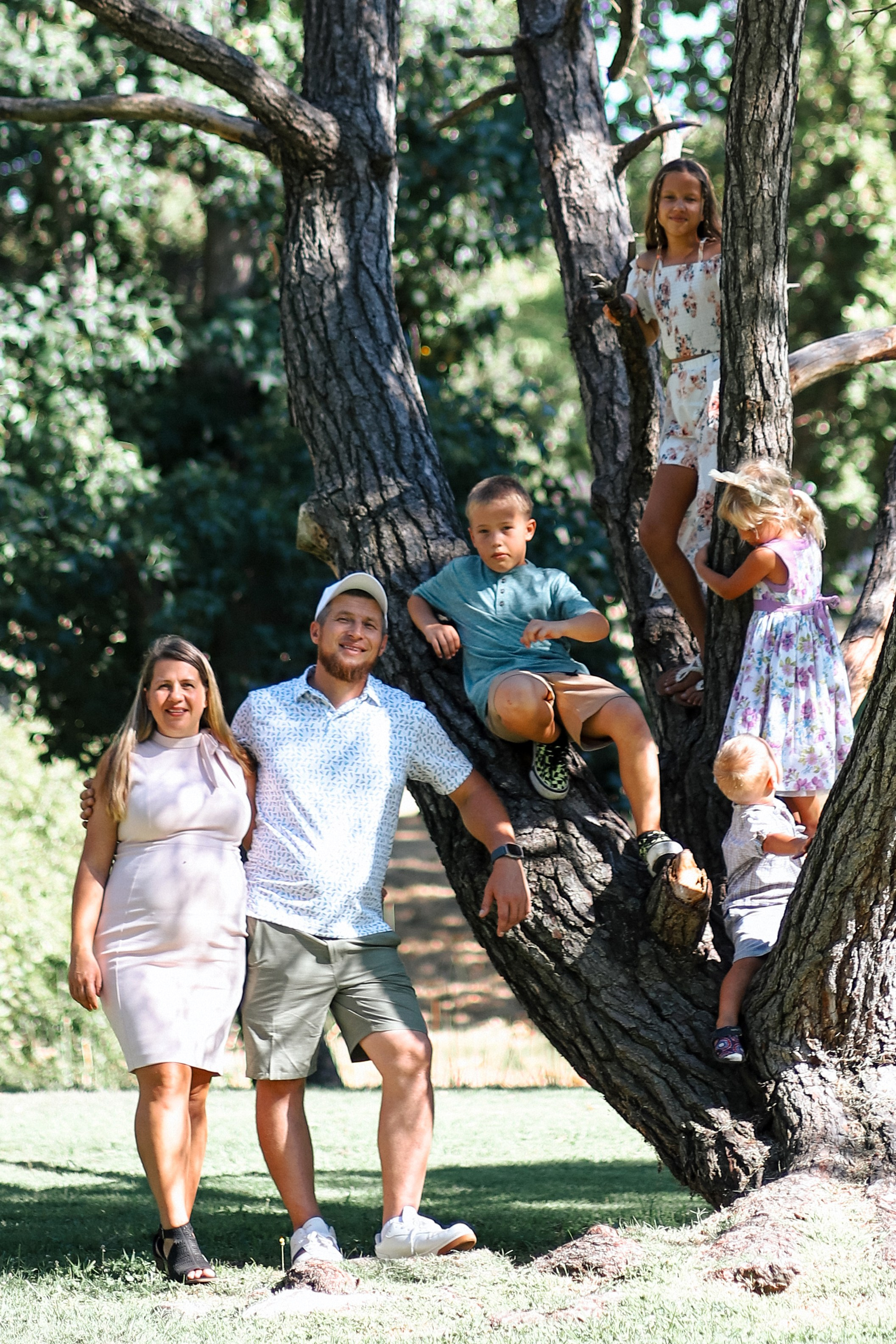 O + N + L + K + K + S. Photographer Inna Kalmykova