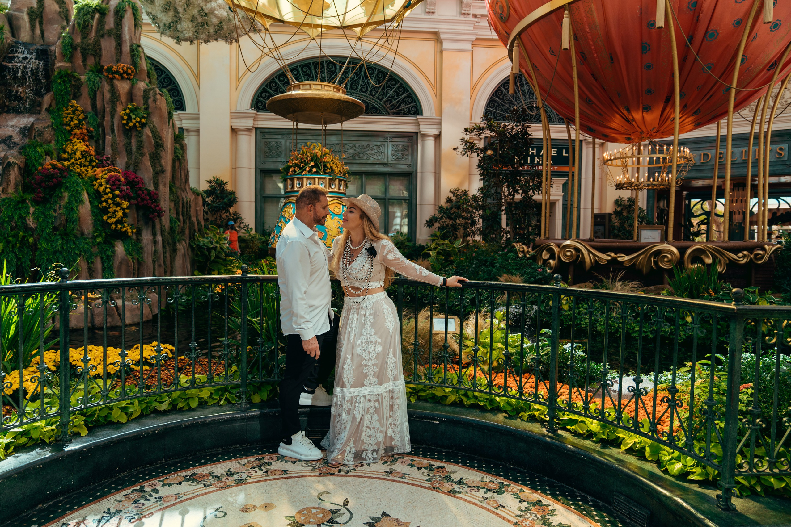 Oksana&Janusz. Wedding & elopement photographer Viktoriya Kravtsov. Las Vegas