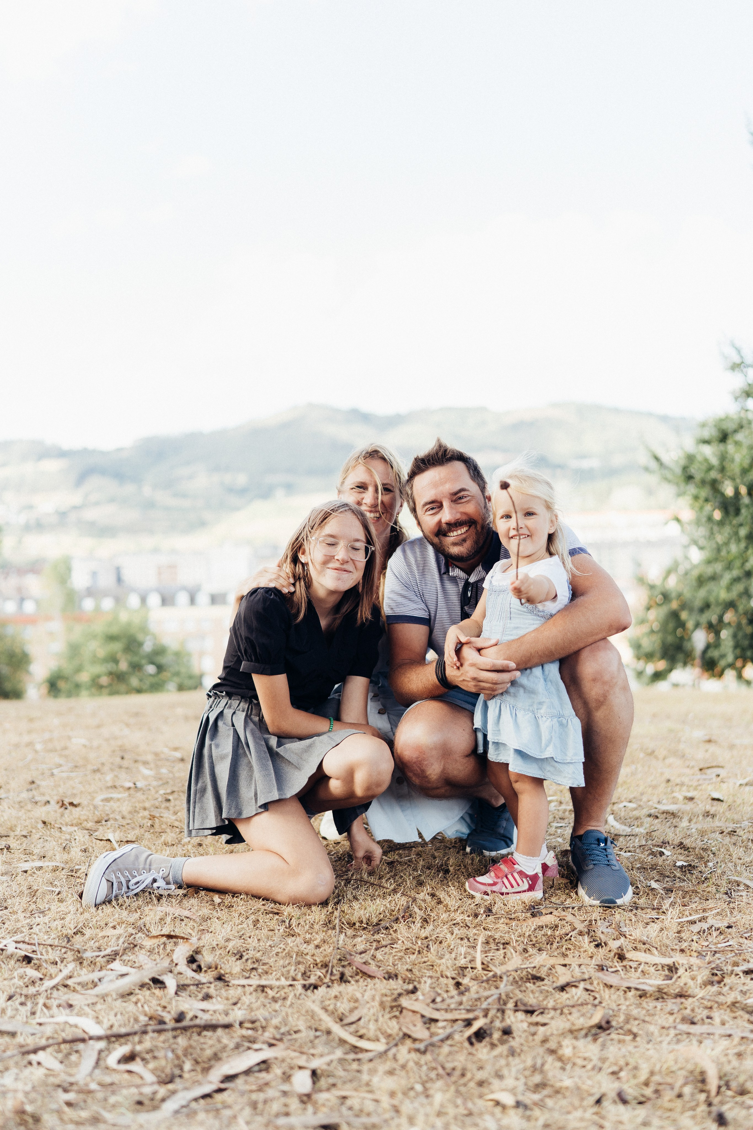 Маша, Максим, Эвелина, Эмилия. Family photographer in Oviedo — Yana Razina