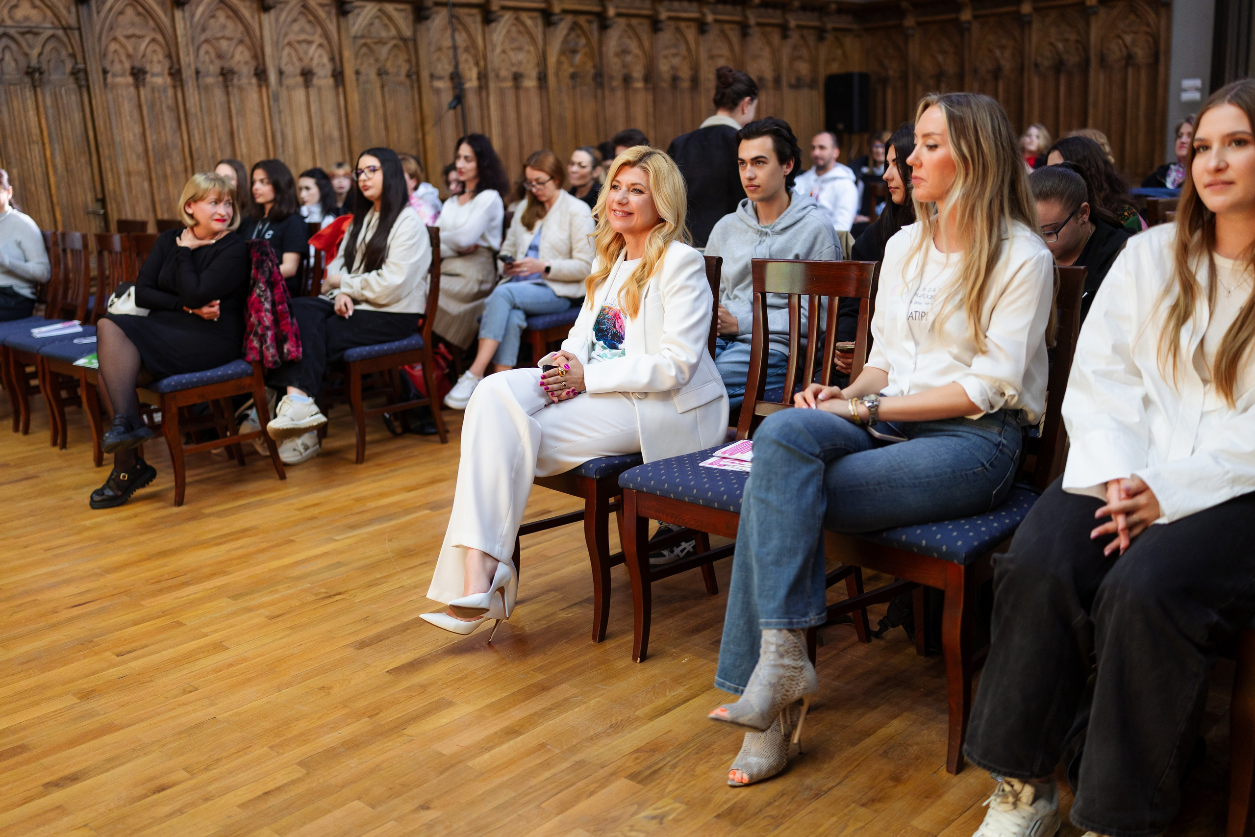 Neuro Atipic. Marius Ciocan