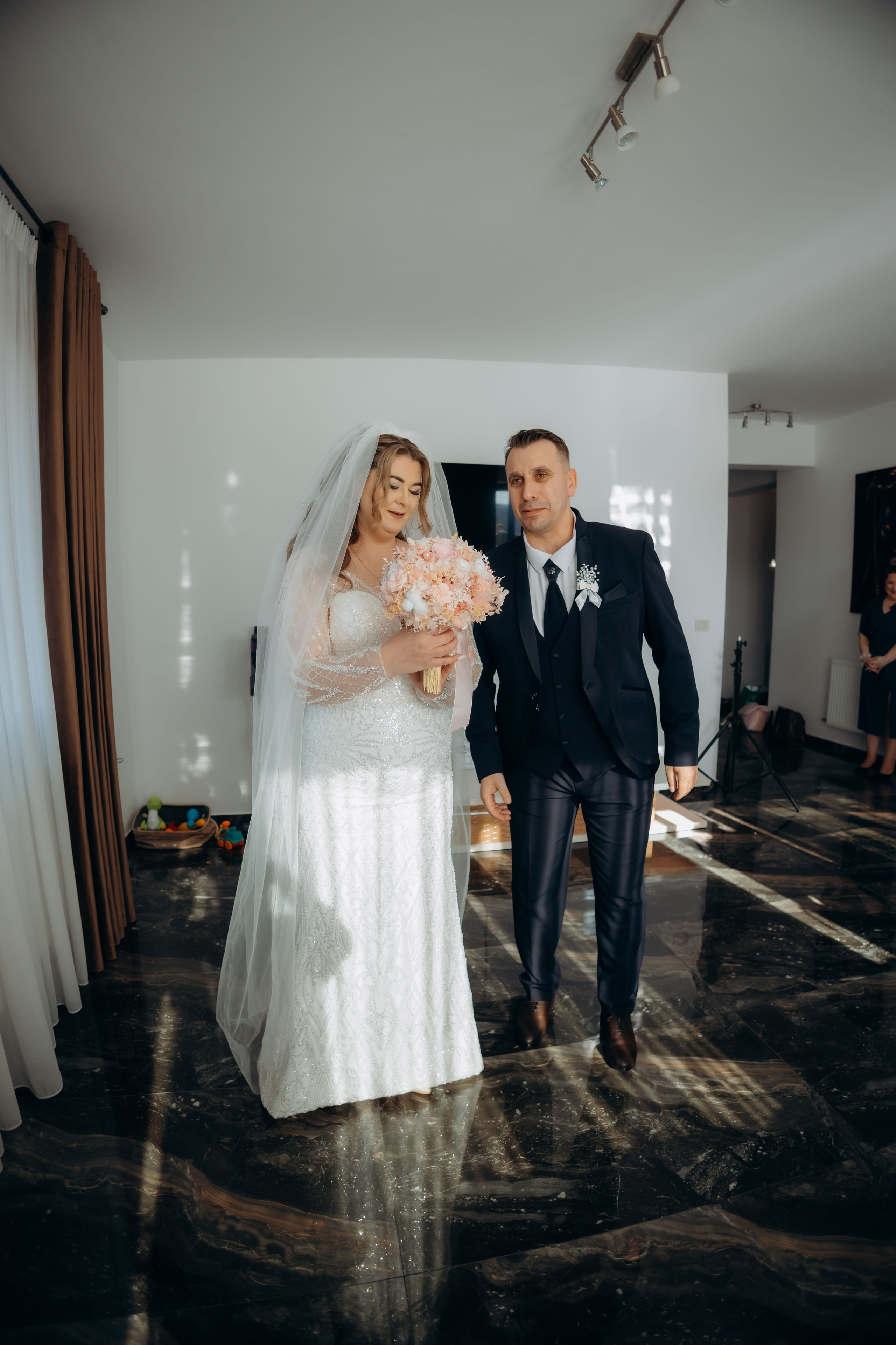 Povestea voastră, regizată de noi |Cristi Turculet Videograf Nuntă Suceava | wedding highlight. Servicii foto-video profesionale, pentru momente de neuitat