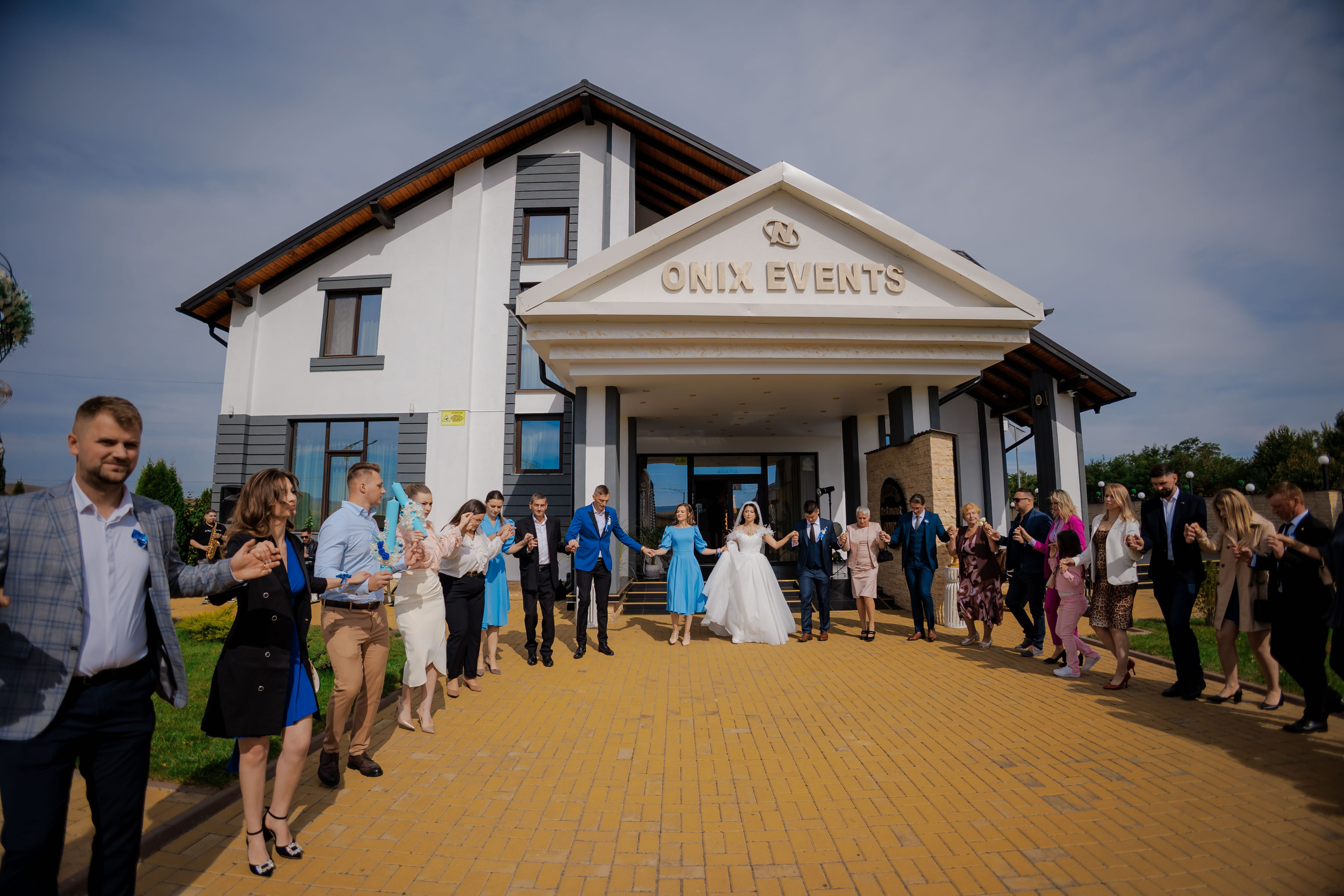 Loredana & Emilian – Ziua Nunții | Videografie - fotografie Botez Suceava, Iași, Botoșani. Servicii foto-video profesionale, pentru momente de neuitat