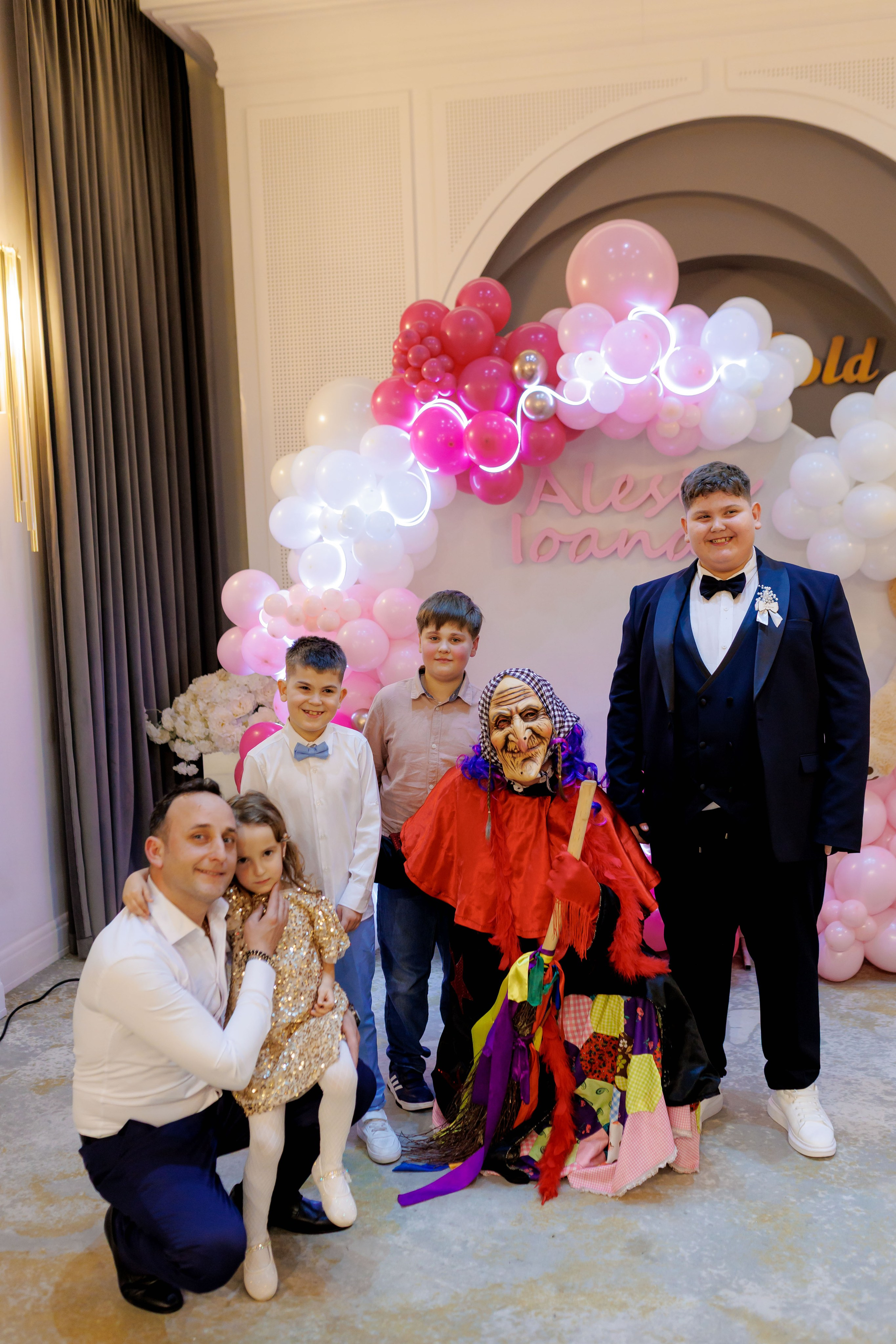 Povestea voastră, regizată de noi |Cristi Turculet Videograf Nuntă Suceava | wedding highlight. Servicii foto-video profesionale, pentru momente de neuitat