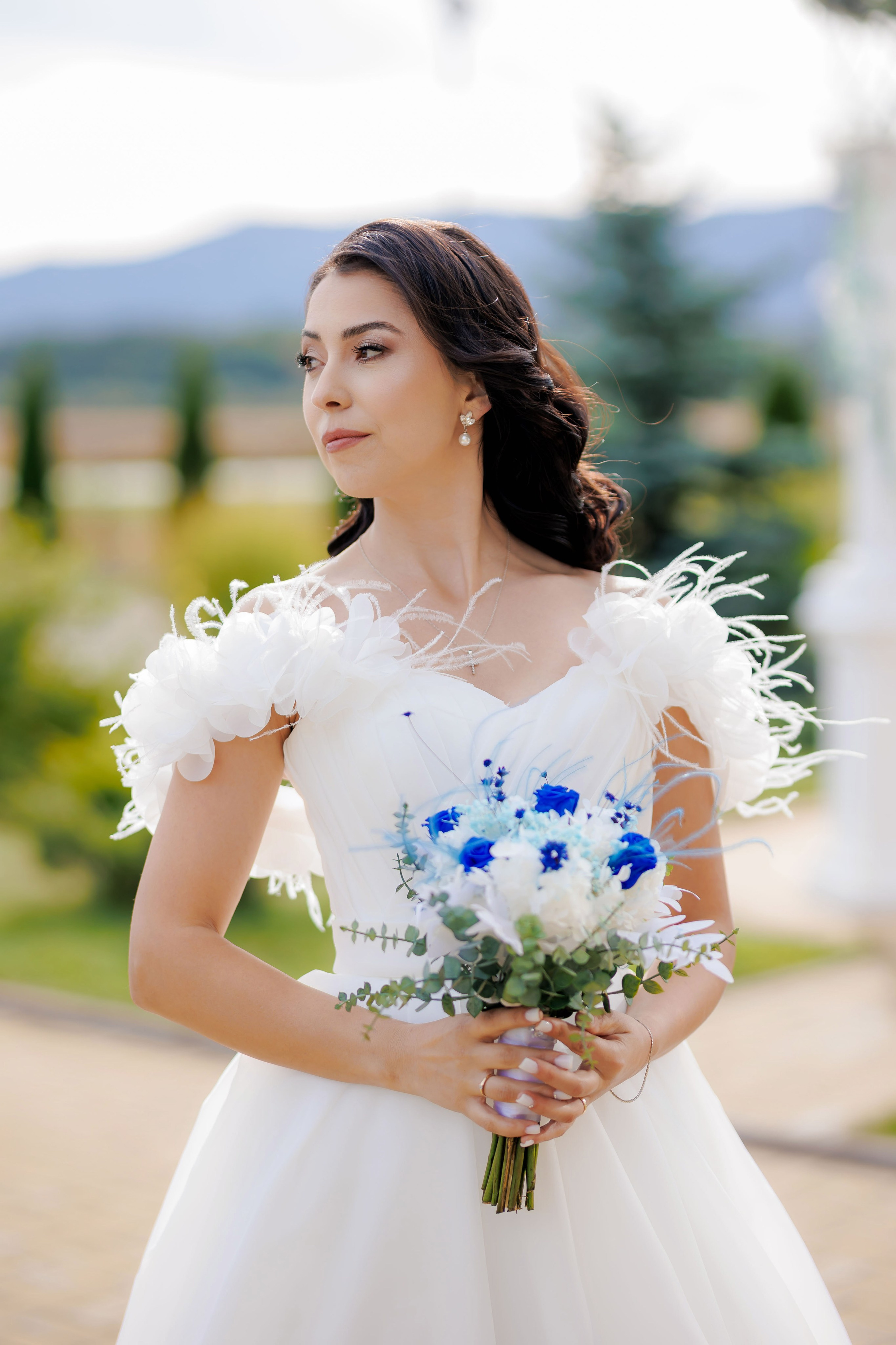 Loredana & Emilian – Ziua Nunții | Videografie - fotografie Botez Suceava, Iași, Botoșani. Servicii foto-video profesionale, pentru momente de neuitat