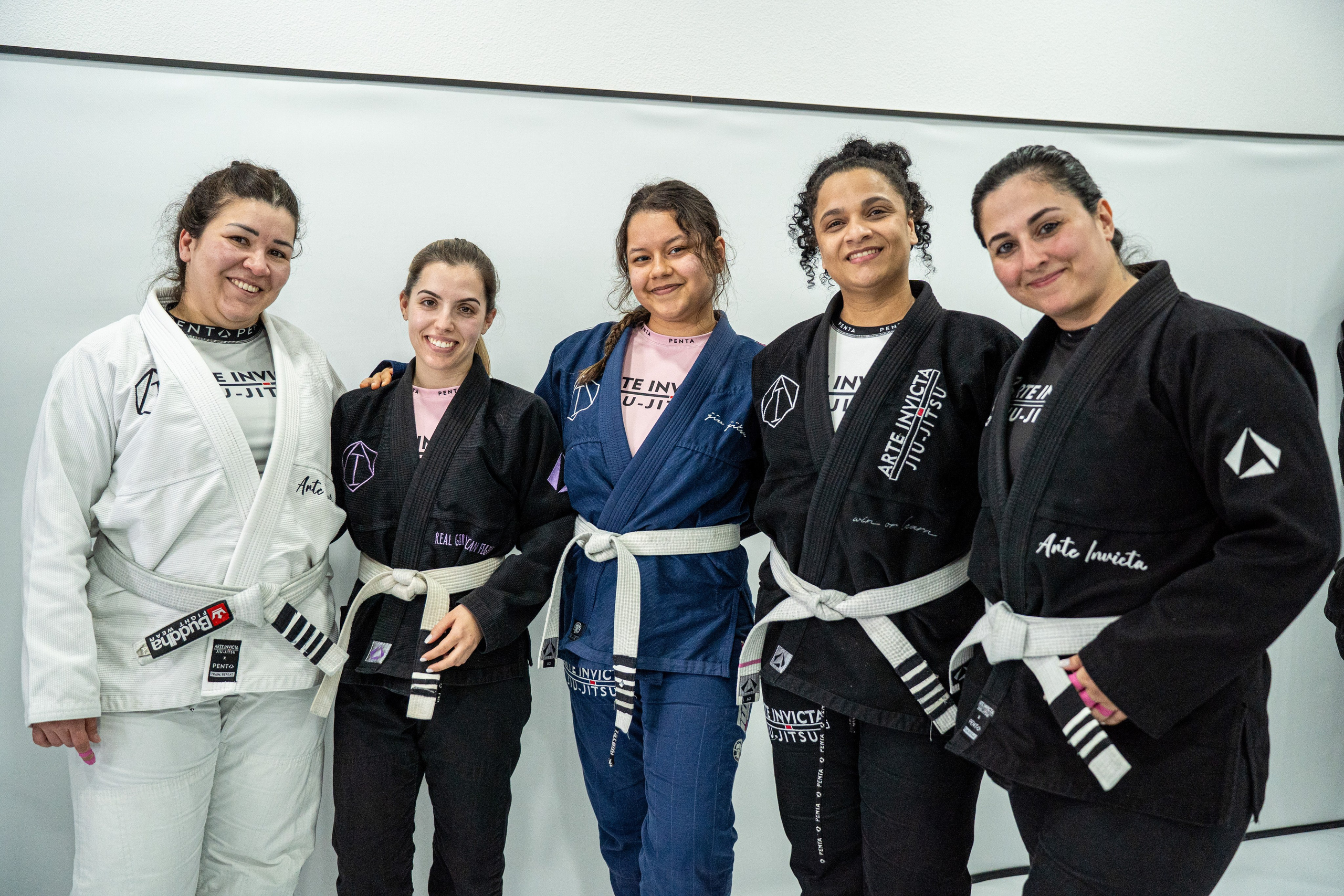 Arte Invicta — Graduação de Faixa. Frames by Giovani Braga