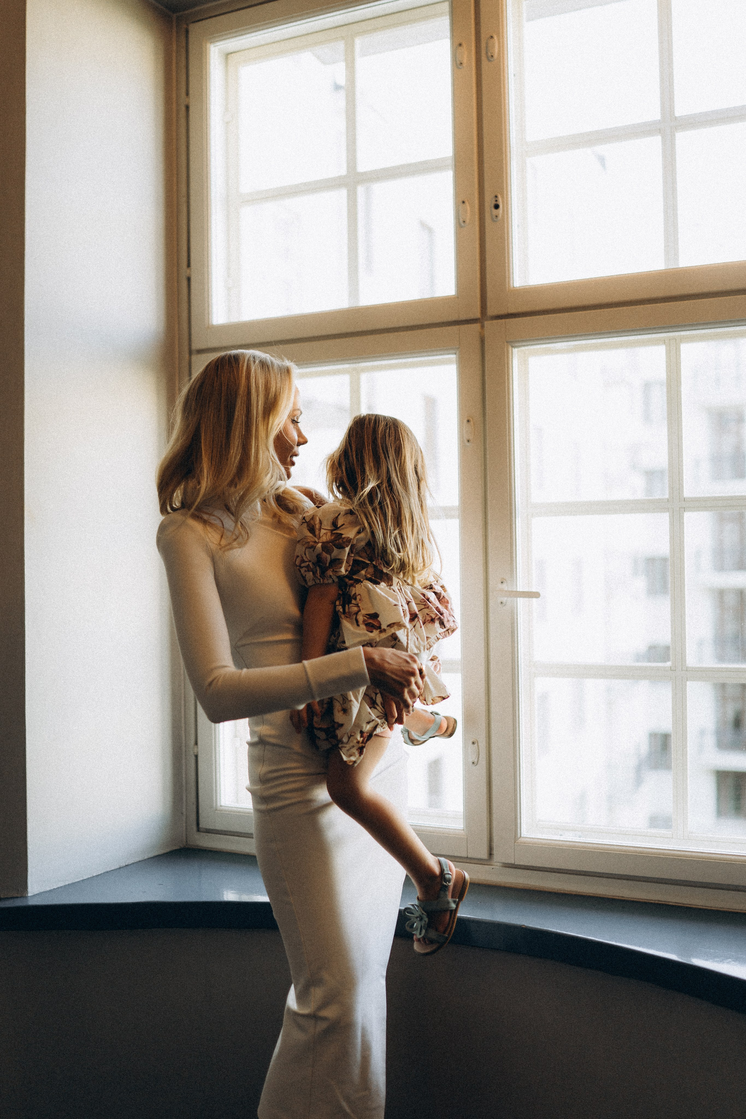 L&H. Wedding and potrait photographer in Helsinki Vickan O