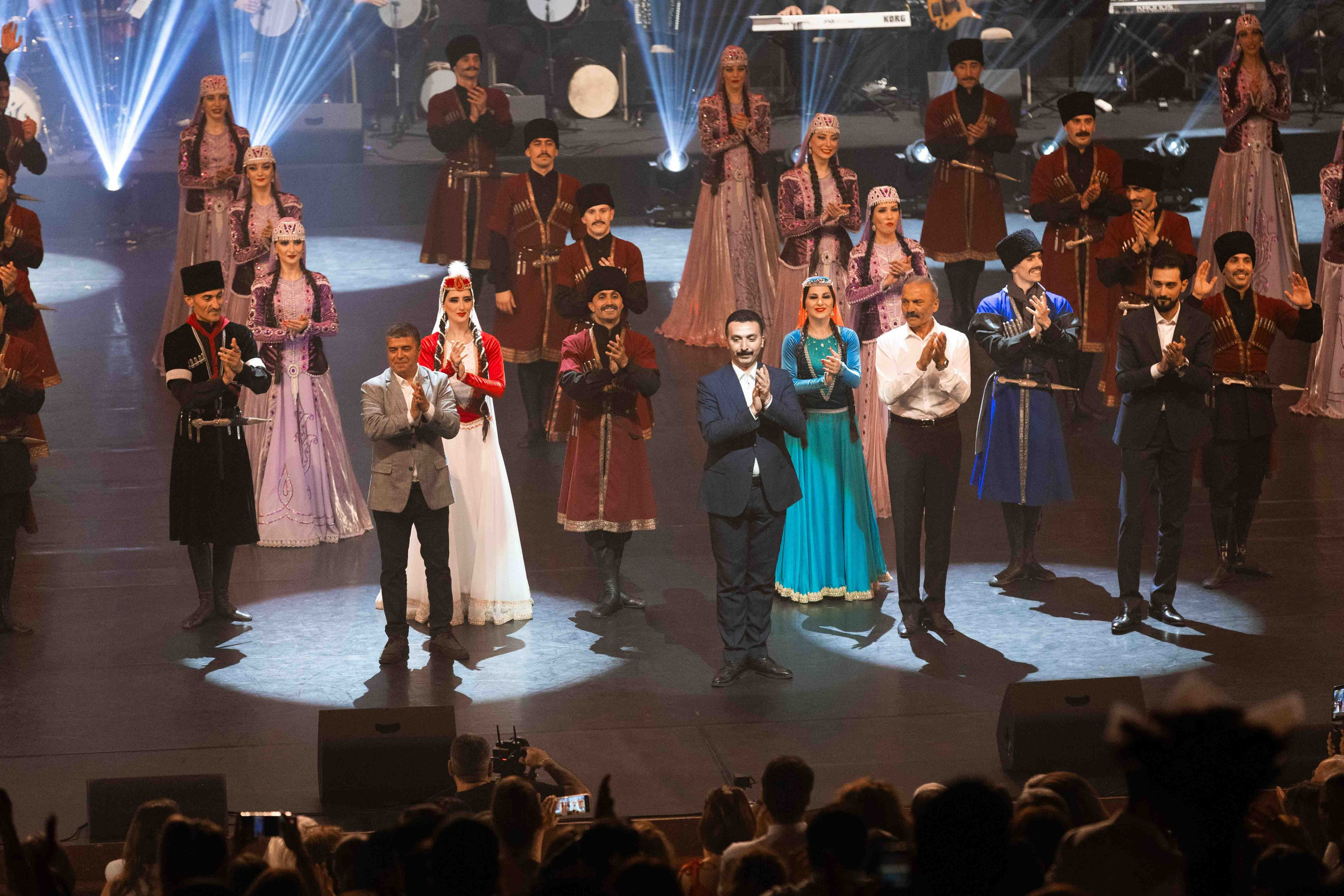 STATE DANCE ENSEMBLE. Wedding&Event photographer Ismail Rzayev in Baku
