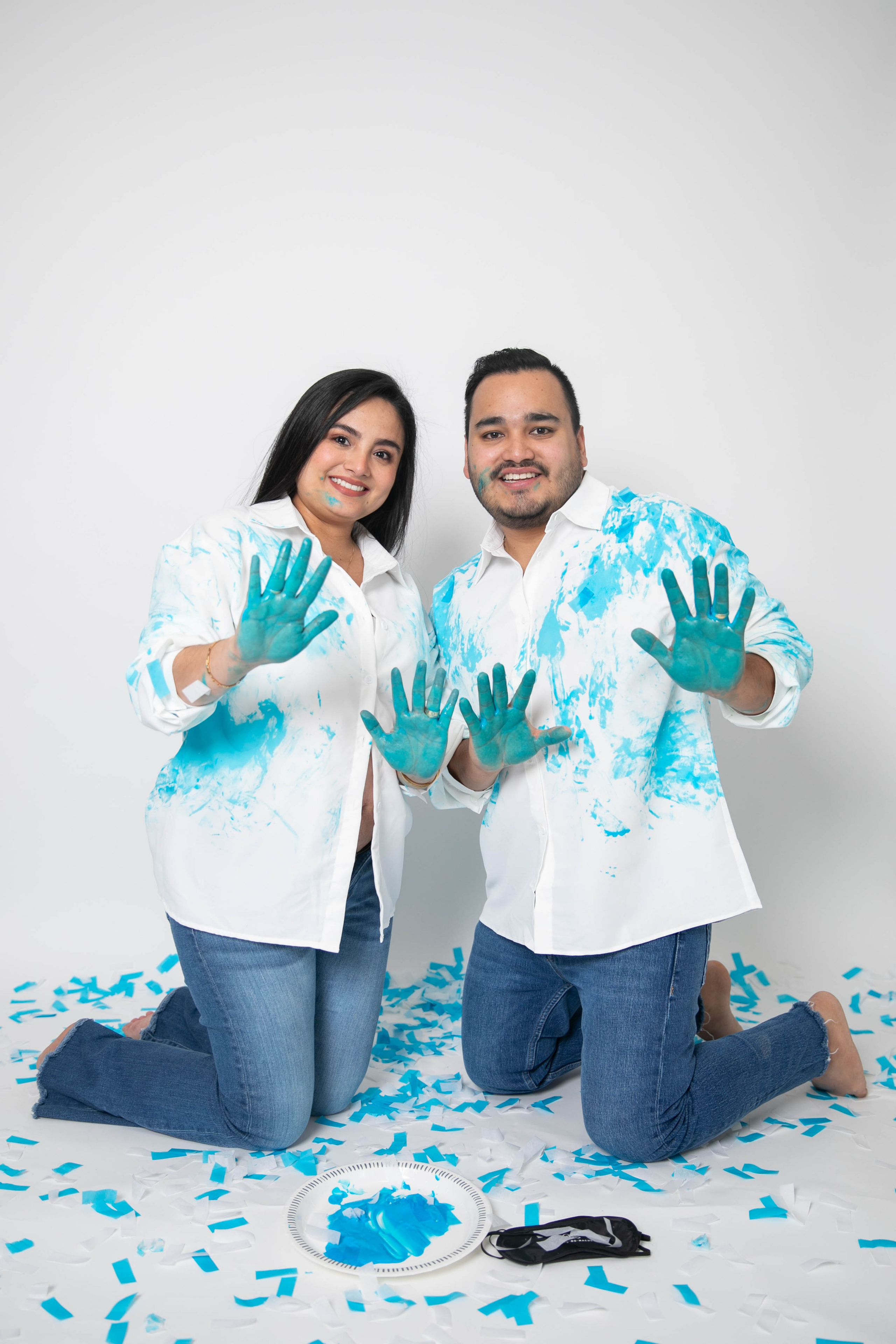 Maternity Photos — Gender Reveal. Ching Li Photography