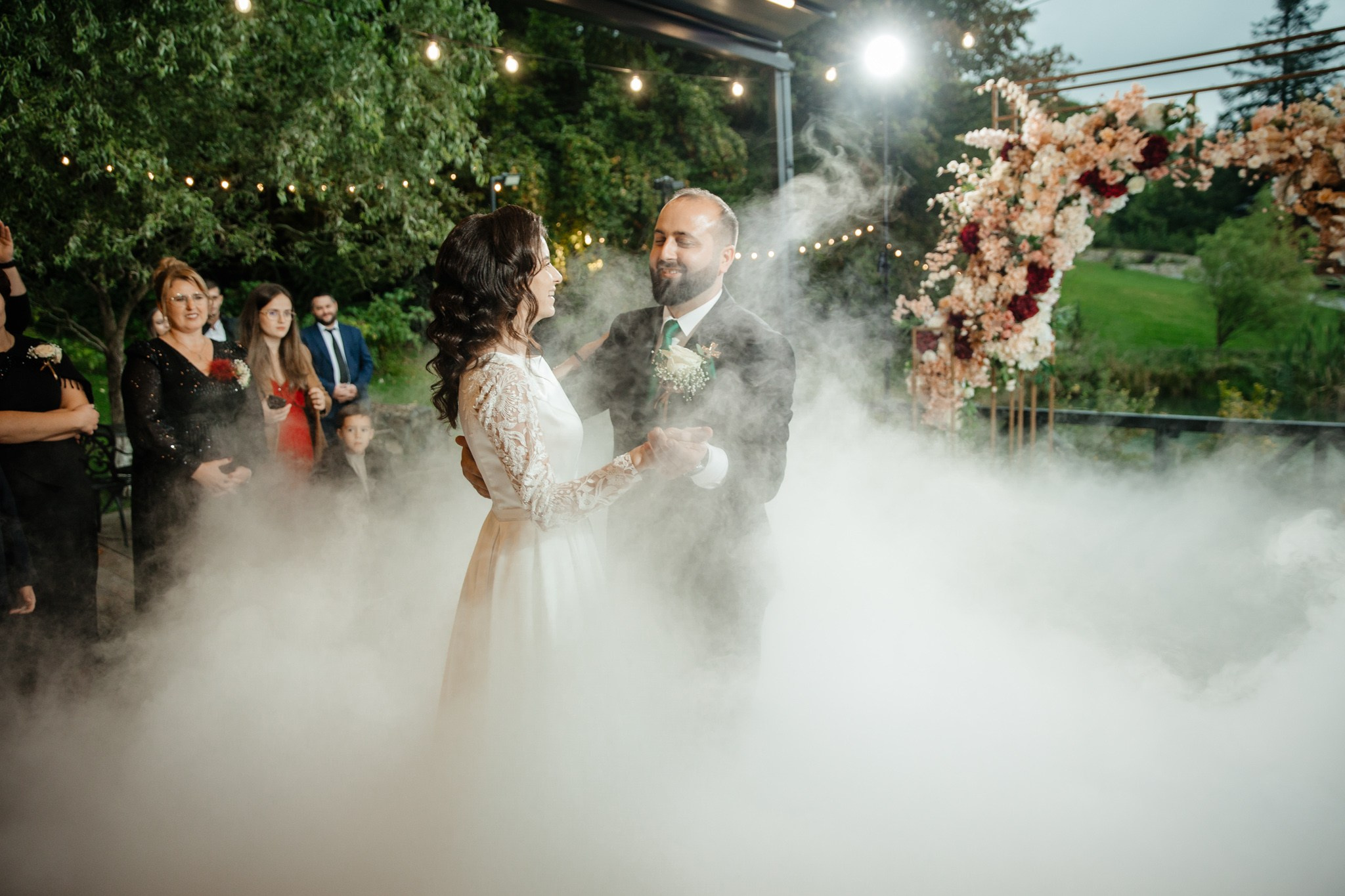 Nunta de Poveste la Sucevița: Cristi și Andreea. Servicii foto-video profesionale, pentru momente de neuitat