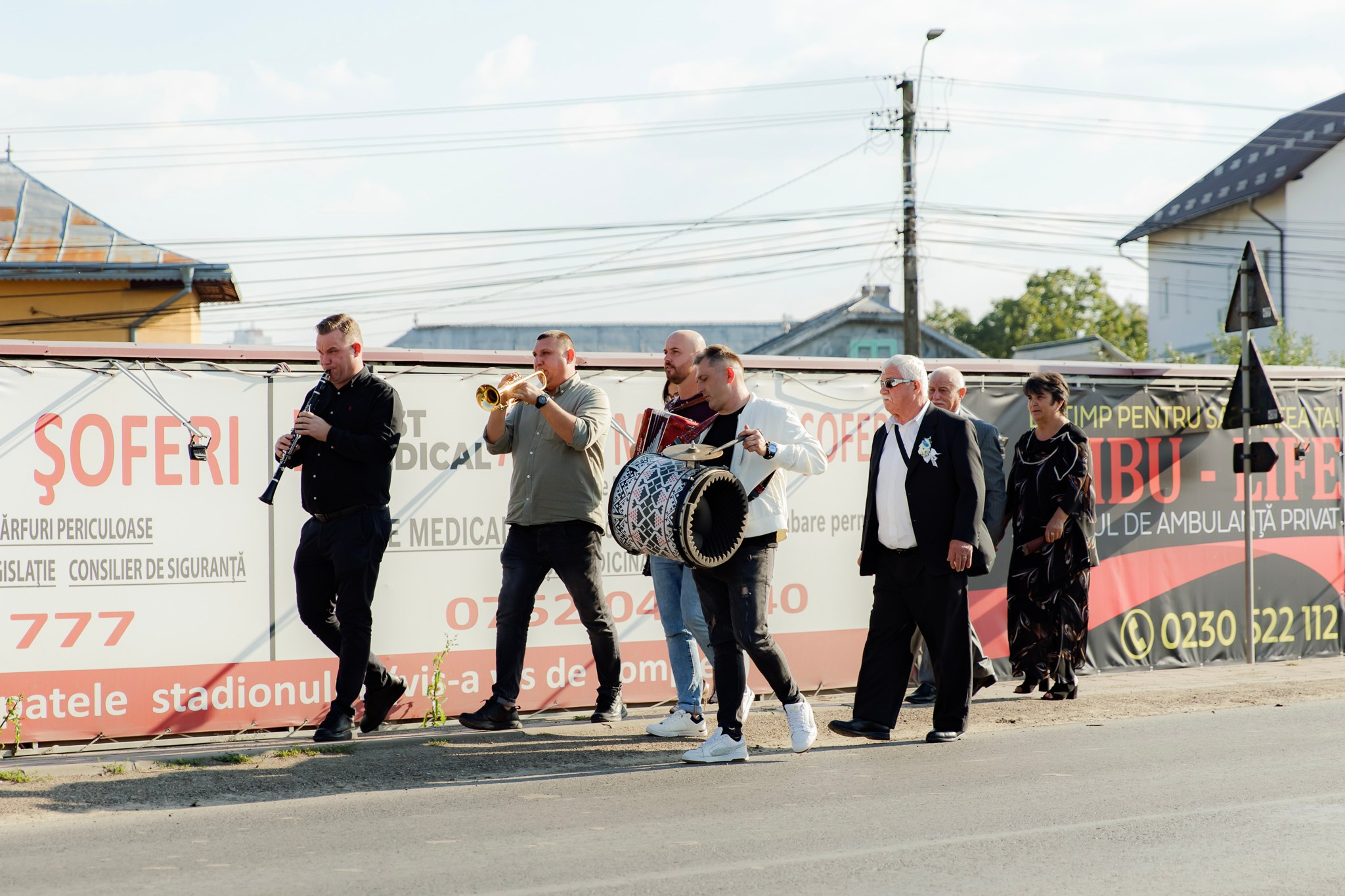 Mihai & Oana. Servicii foto-video profesionale, pentru momente de neuitat