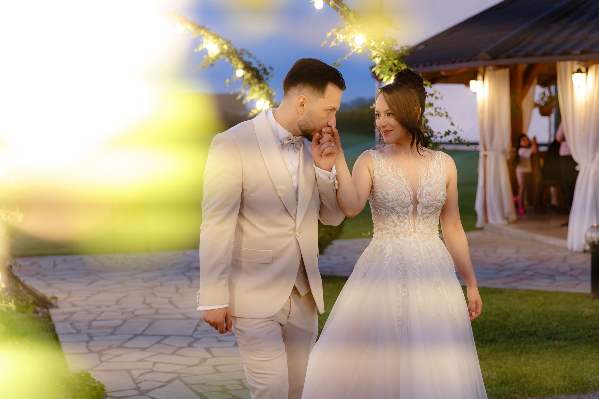 Ioana & Ionuț | Nuntă de poveste la Păstrăvăria Poiana din Mălini județul Suceava. Servicii foto-video profesionale, pentru momente de neuitat