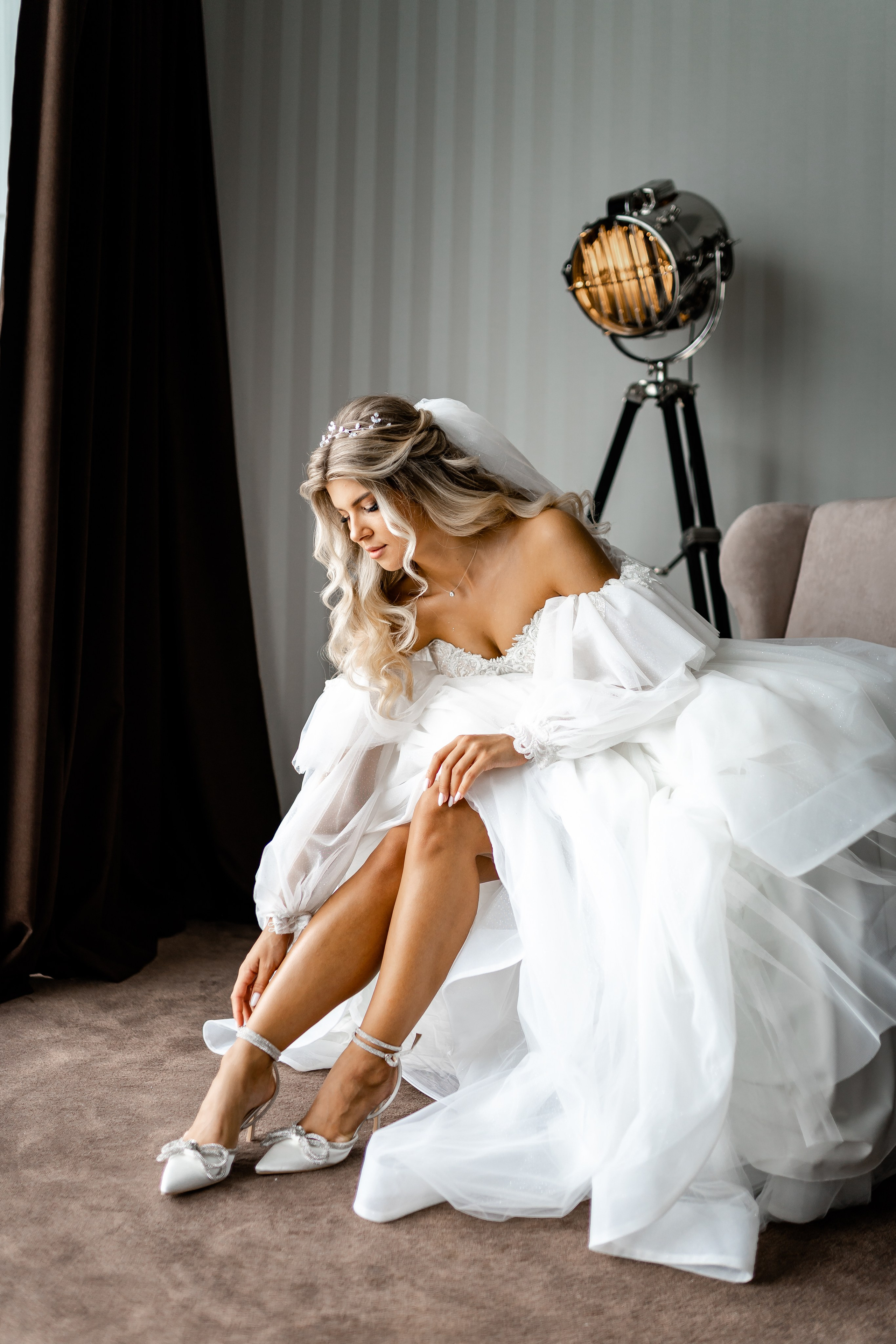 DER SCHÖNSTE HOCHZEITSTAG. Hochzeits- und Reportagefotograf für München, Regensburg, Deutschland RED LINE Media