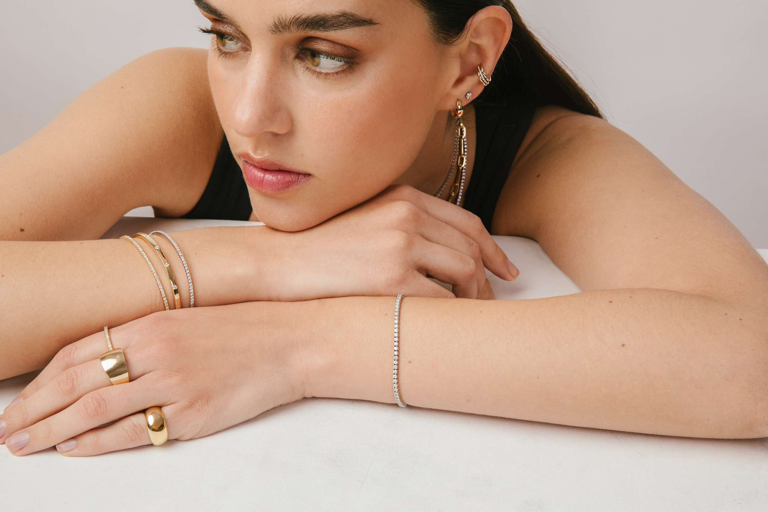 Joyas. Maria Kulakova — Fotógrafa en Santiago | Fotografía de producto, marcas y familias