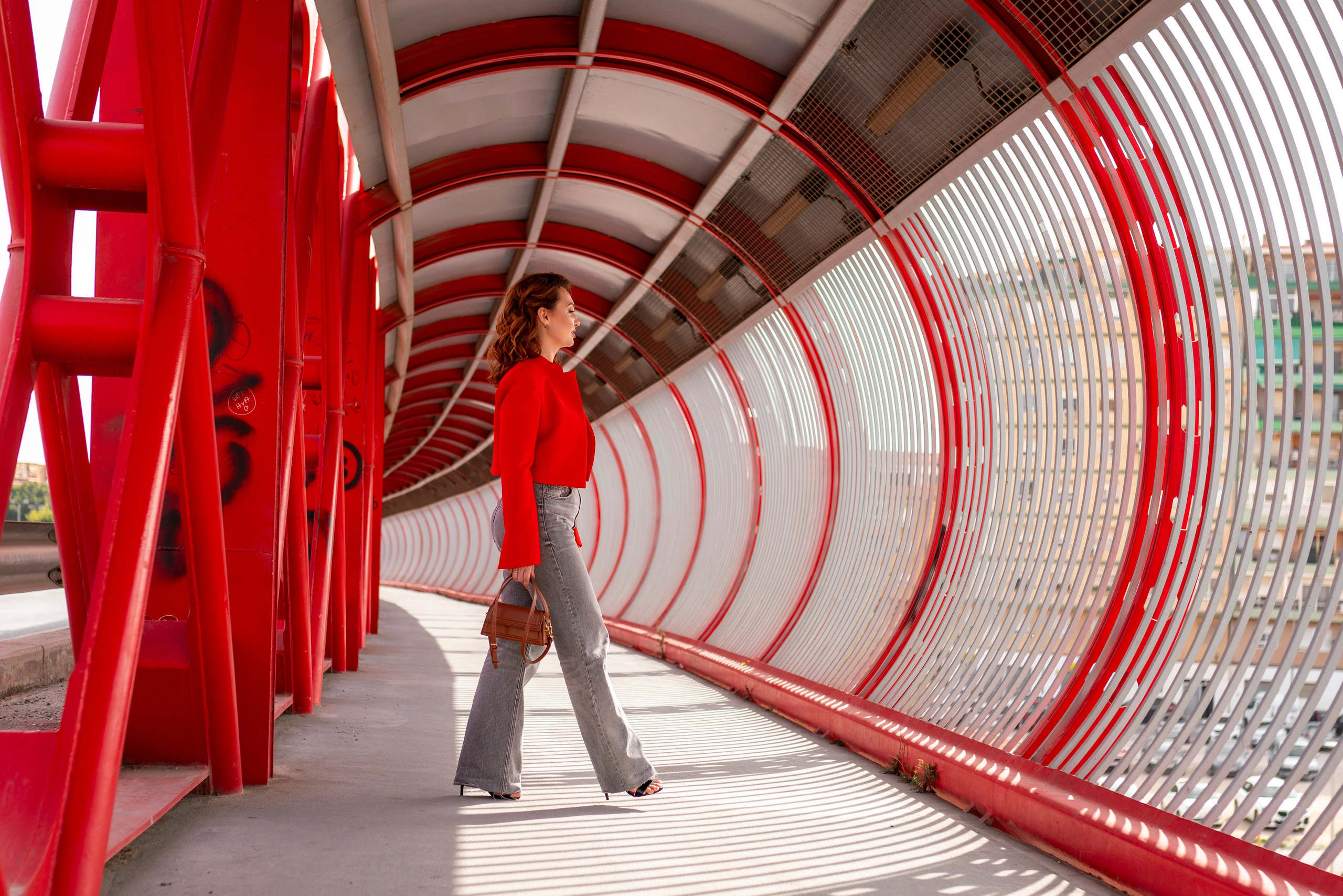 Puente Rojo. Fotografía Infantil, Familiar y Personal en Benidorm y Costa Blanca Anastasiya López
