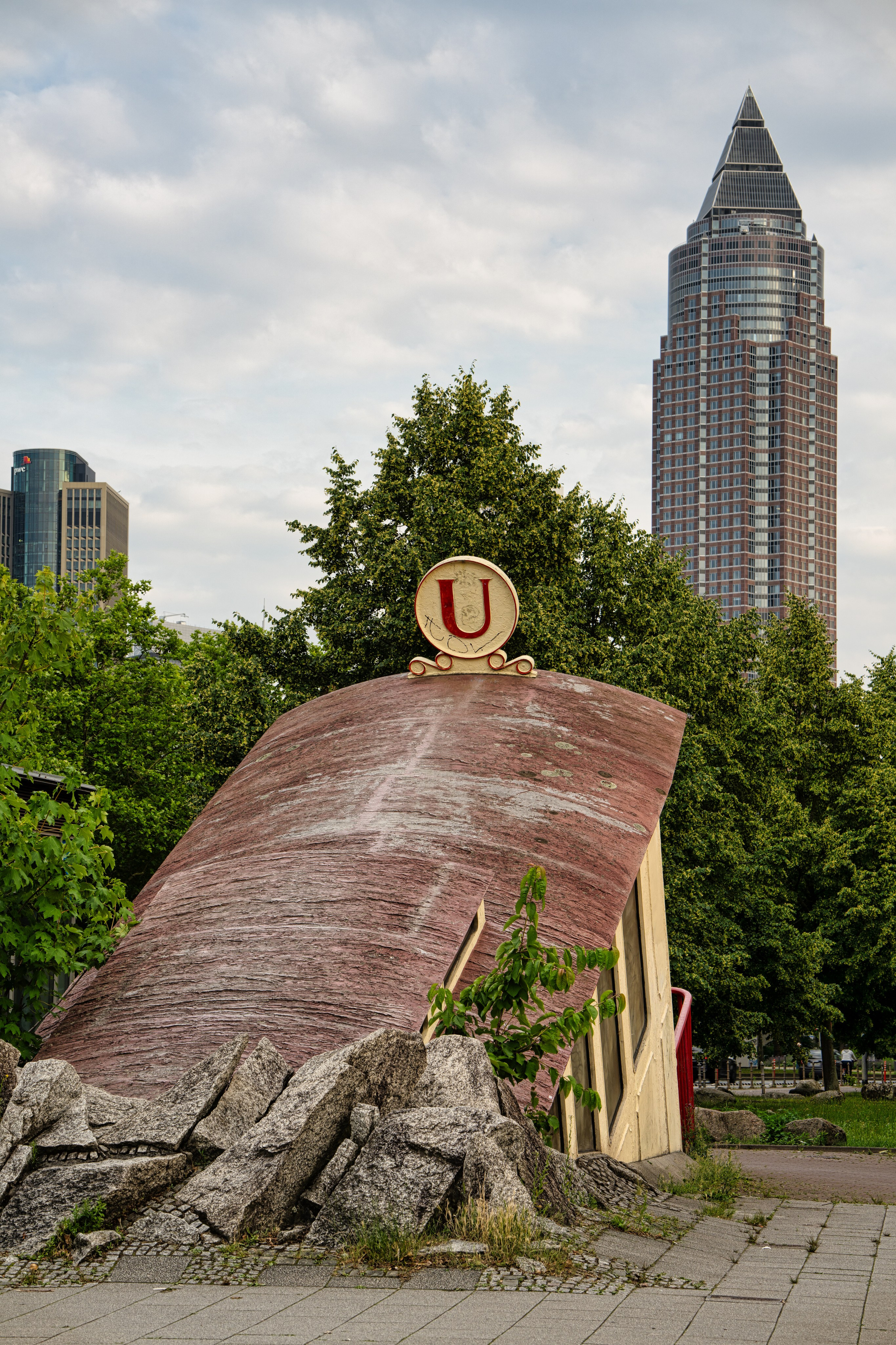Frankfurt am Main - U-Bahn-Station Bockenheimer Warte