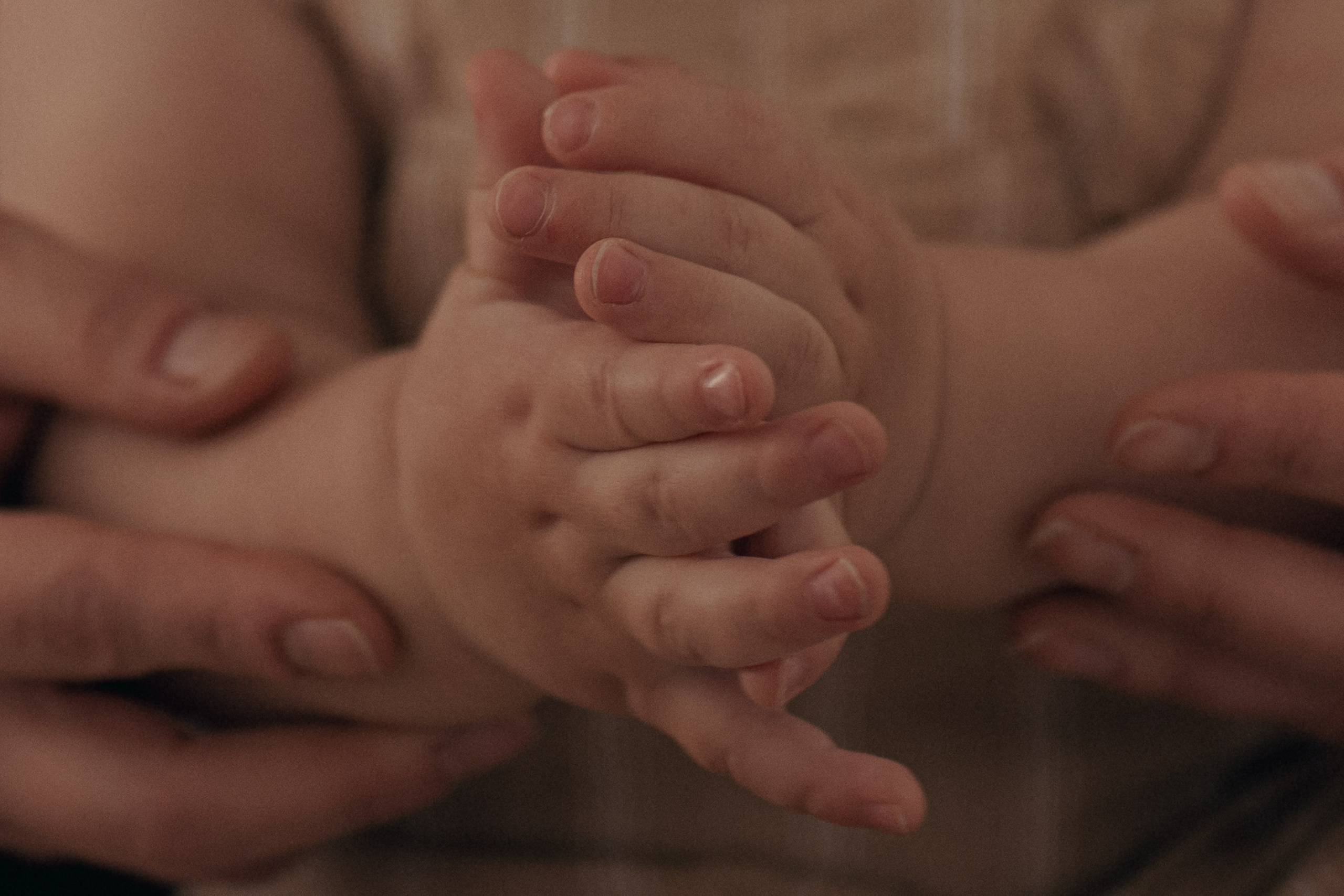 Liam Noah, Angela & Cooper. Wedding & elopement photographer Viktoriya Kravtsov. Las Vegas
