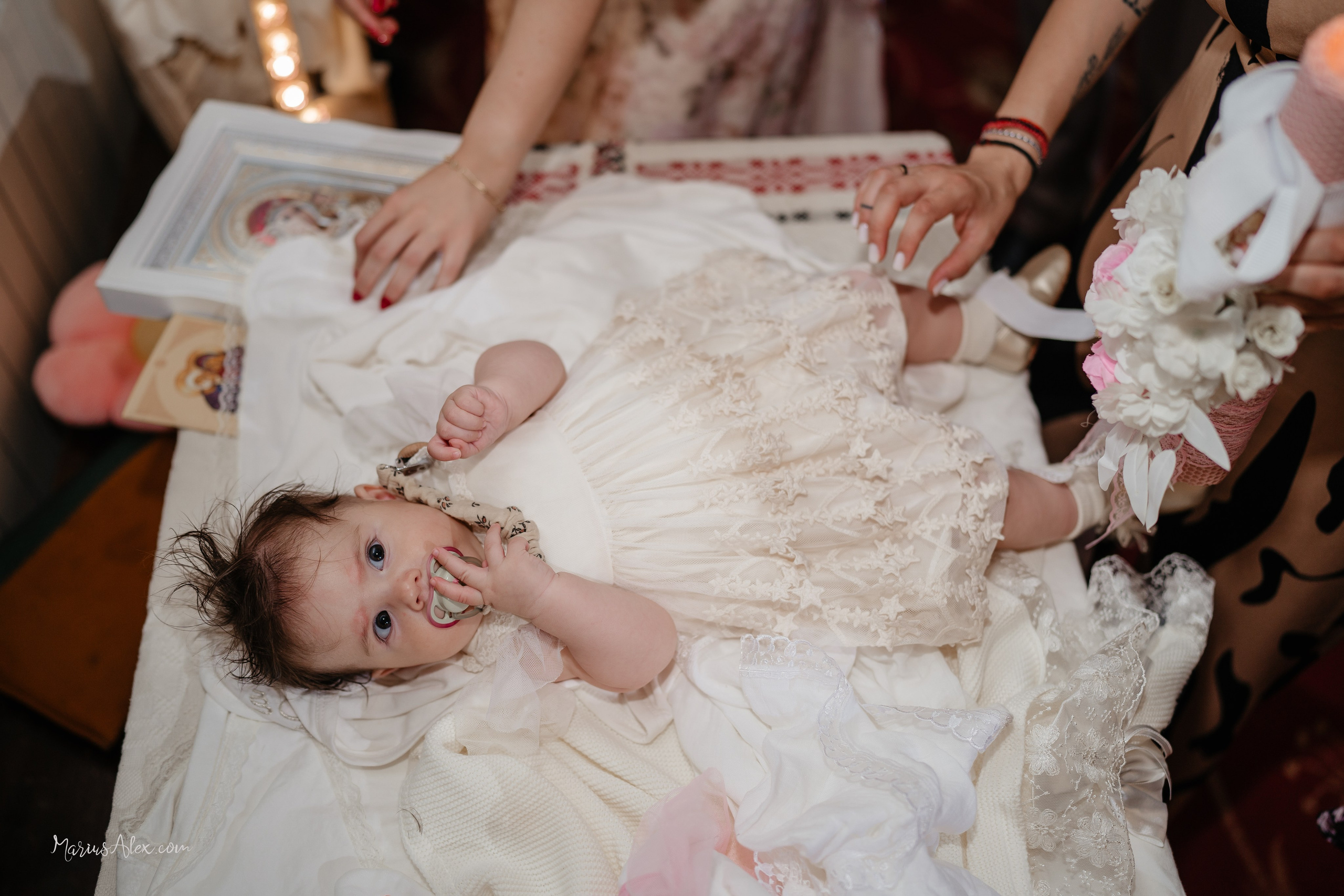 Botezul micutei Olivia Maria. Marius Alex fotograf de eveniment si portret din Suceava