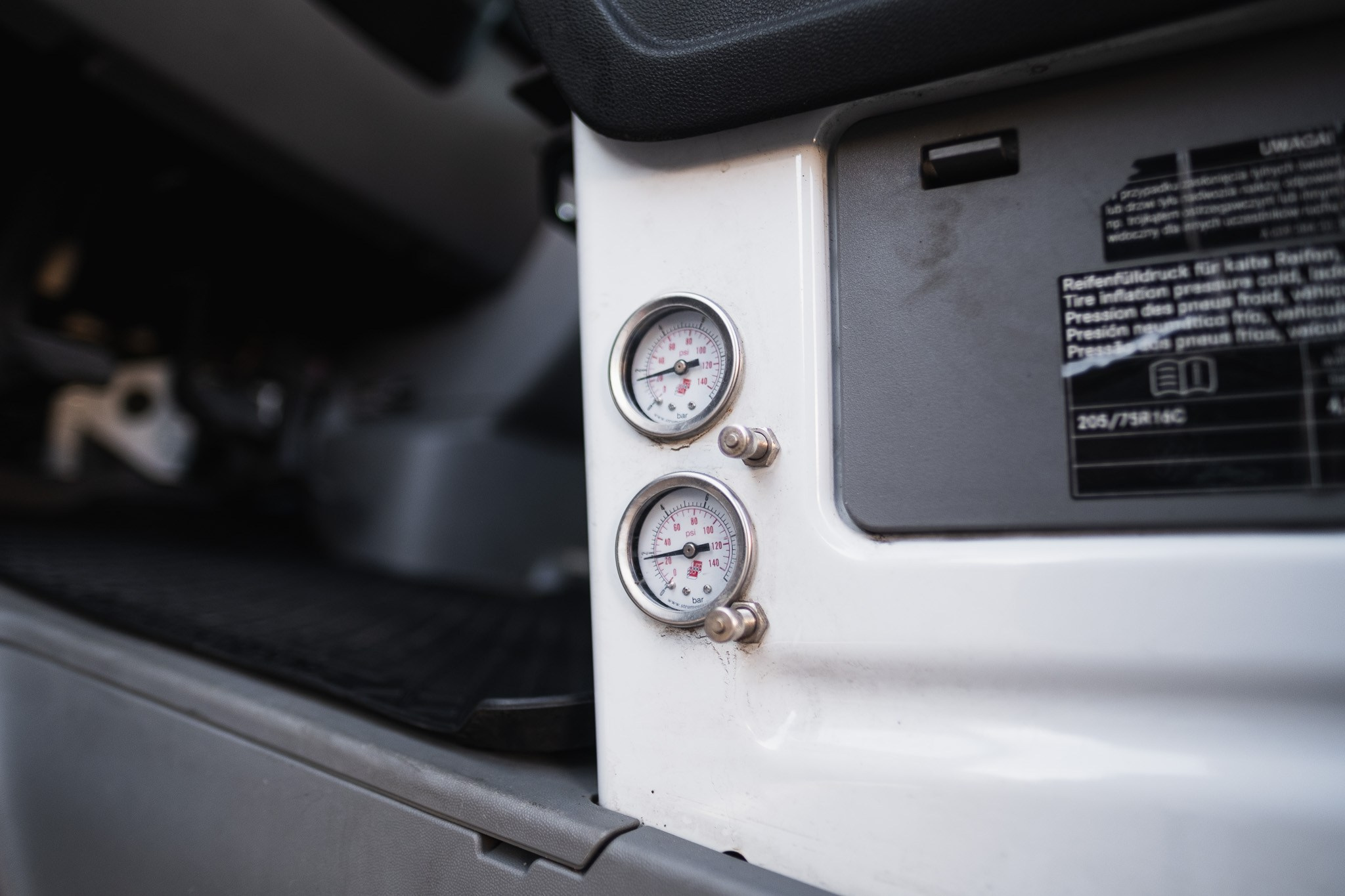 Mercedes-Benz Sprinter. LOHA VISUALS — AUTOMOTIVE PHOTOGRAPHY