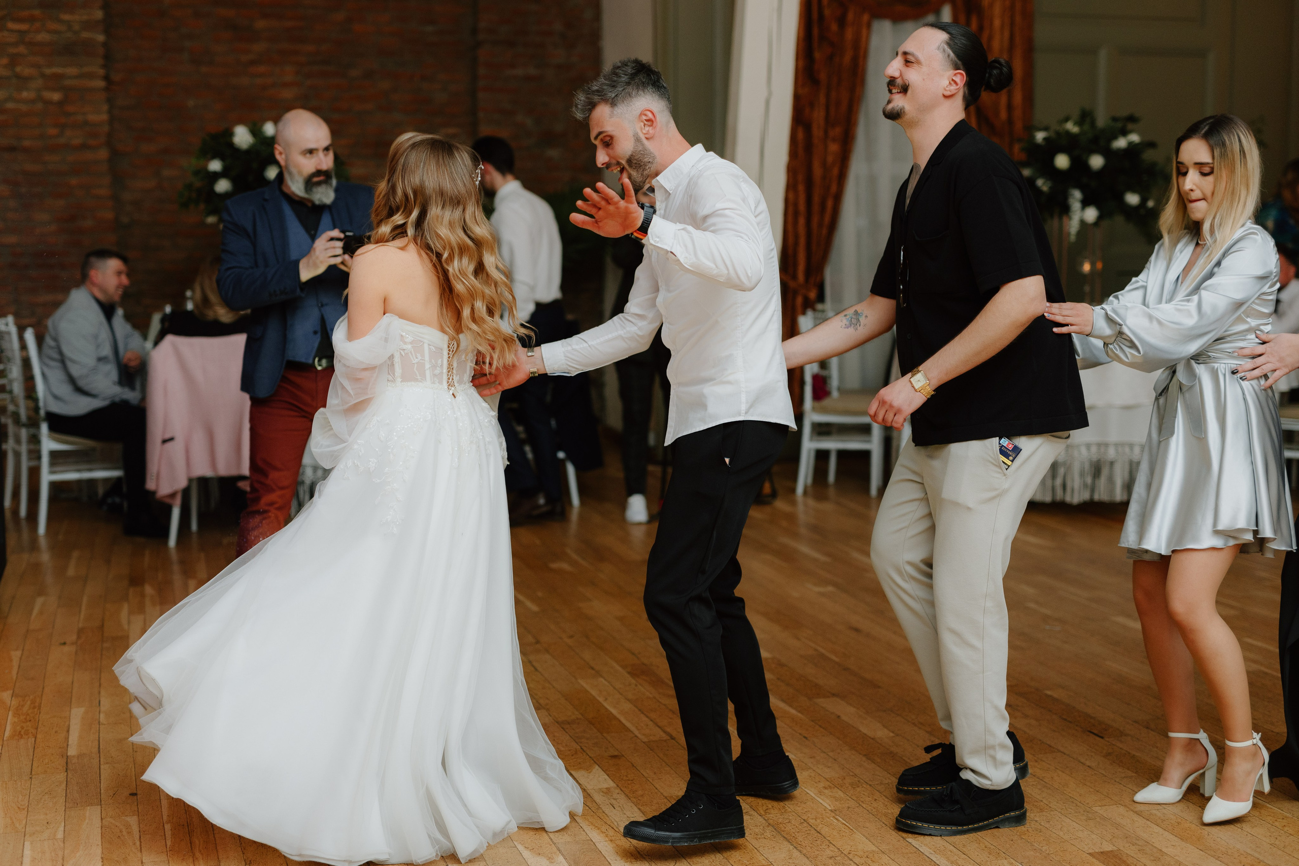 Nicoleta & Lucian. Main