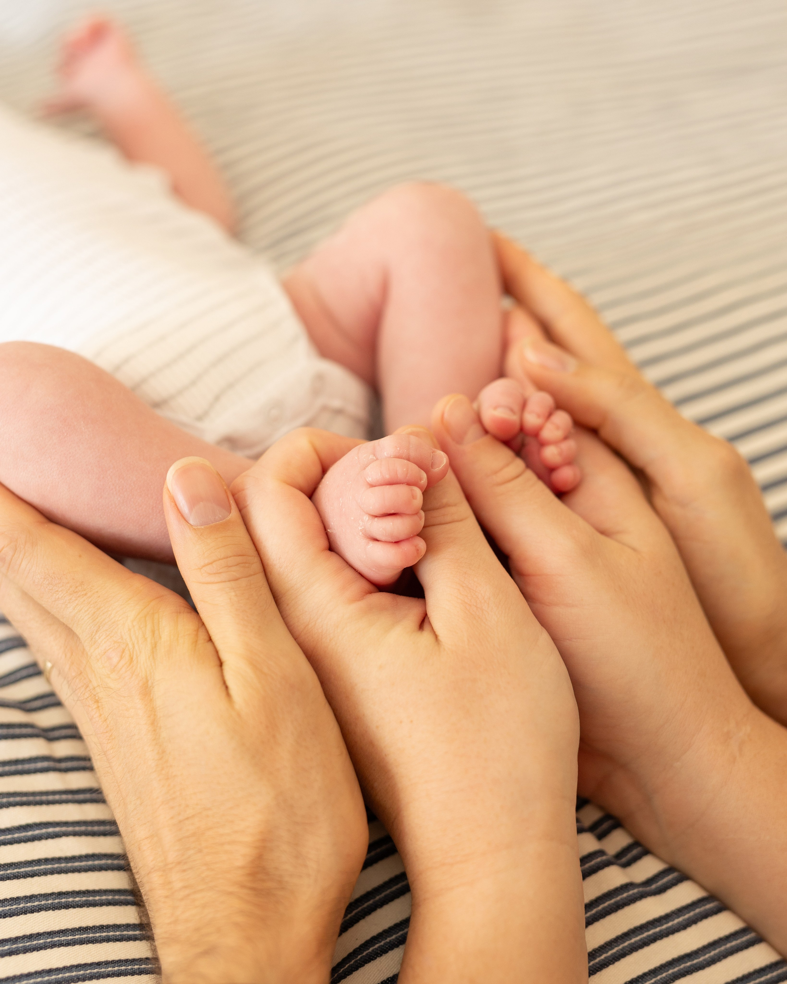 Natural newborn session. Family, lifestyle, and commercial photography in New York and New Jersey