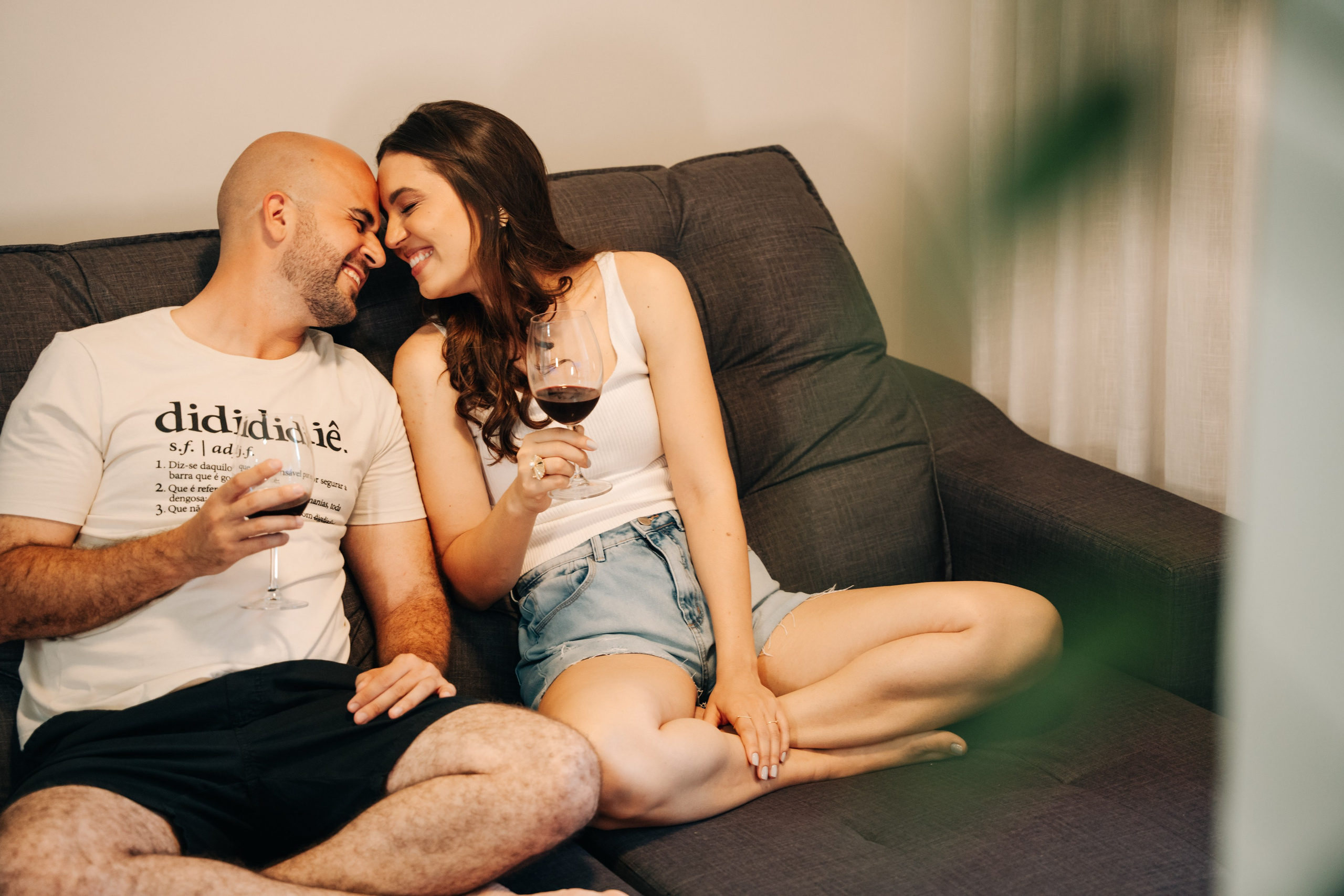 CASAIS. Fotografia de casamentos com verdade, sensibilidade e tempo preservado
