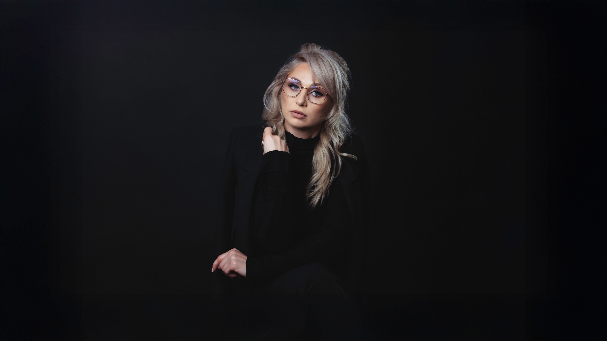 De ce am ales fotografia - povestea mea personala. Elena Mascan – Fotograf newborn, maternitate, portret, smash the cake & branding personal | La Femme Studio Photograpy|Constanţa