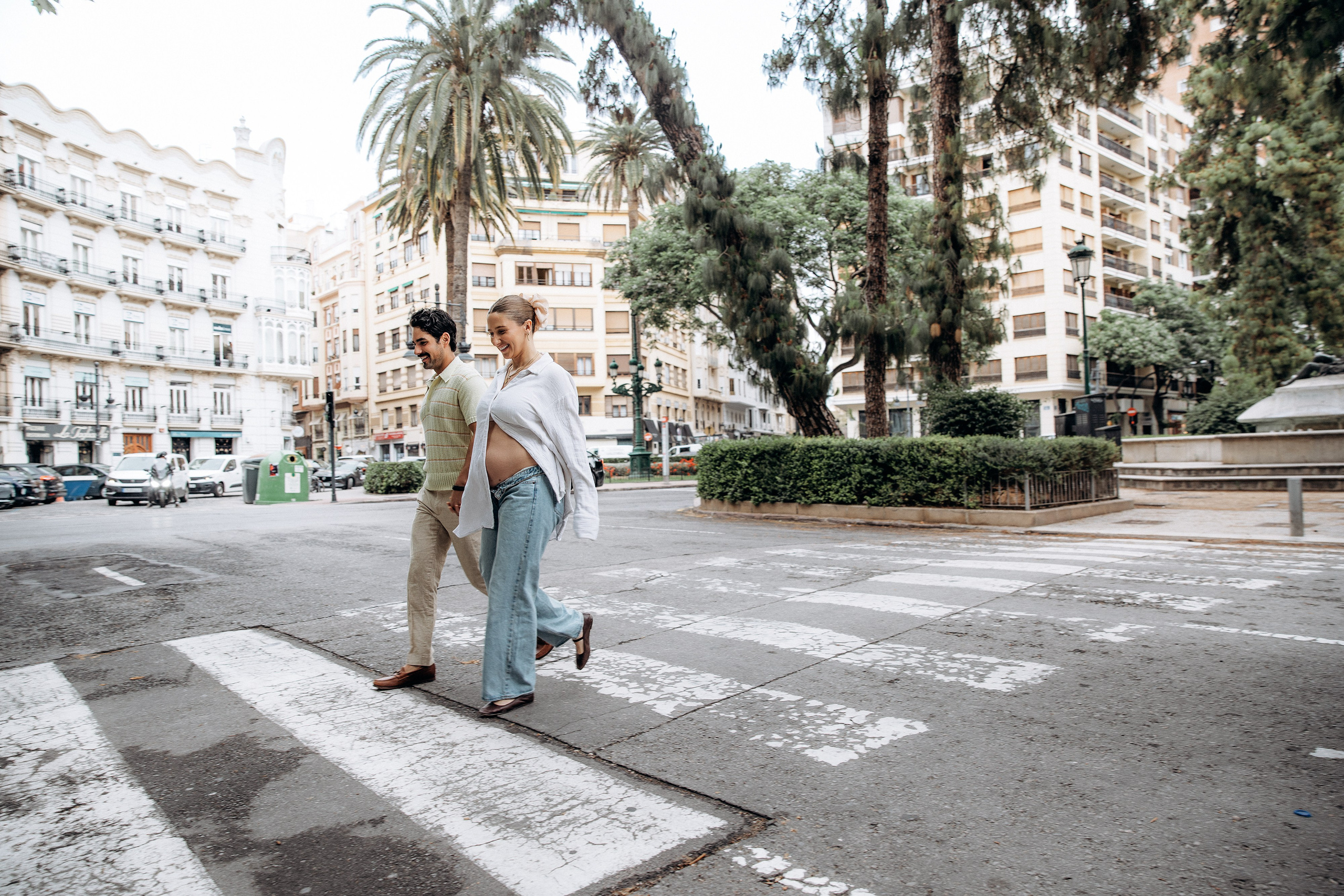 Hermosa Fotografía de Embarazo por Julia Gnatenko | Sesiones de Maternidad en Valencia, Alicante, Barcelona. Julia Gnatenko — Fotógrafa en Valencia, Alicante, Barcelona, España y Europa