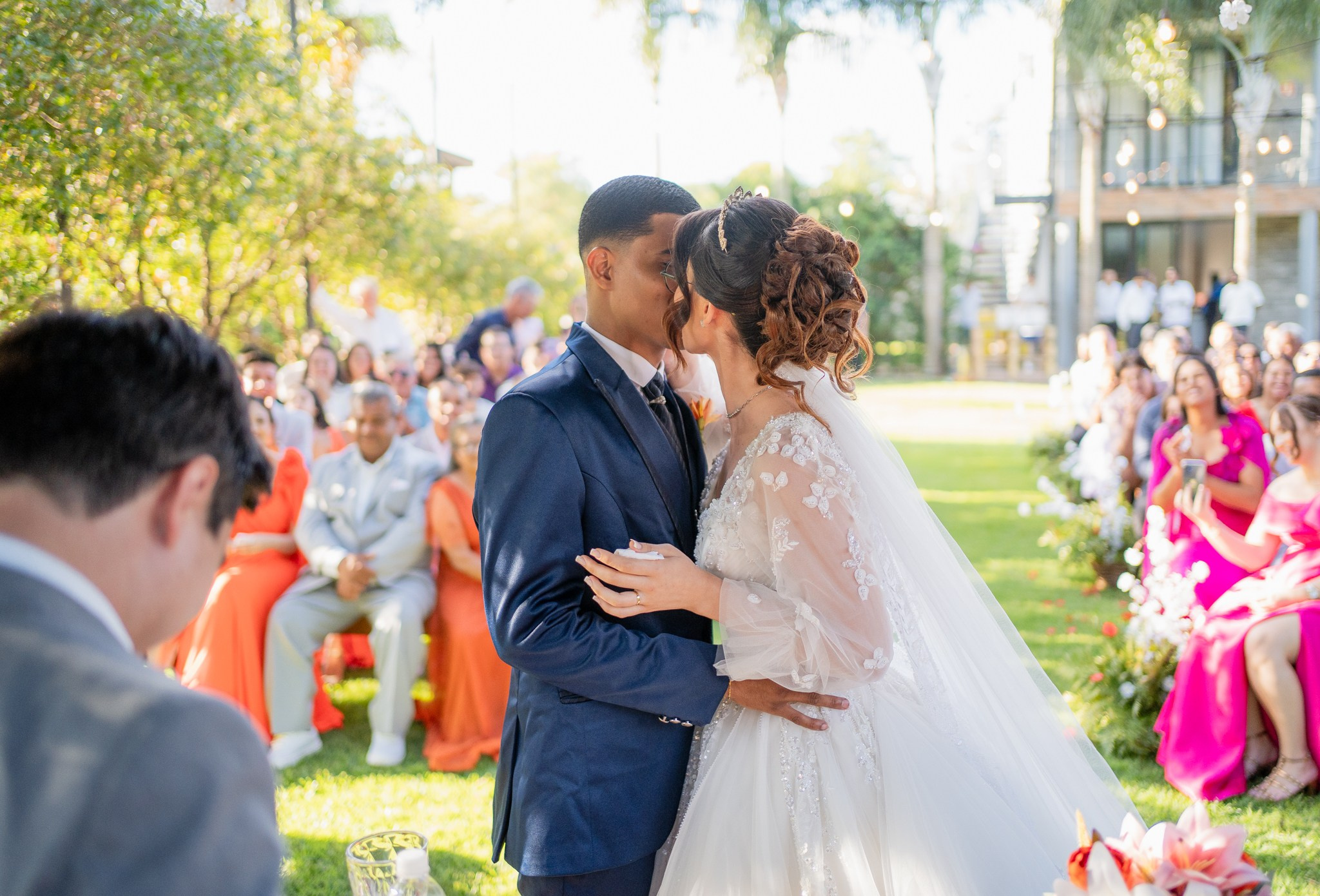 Larissa & Vinicius — Espaço Faveral / Aararaquara. Robson Colaço