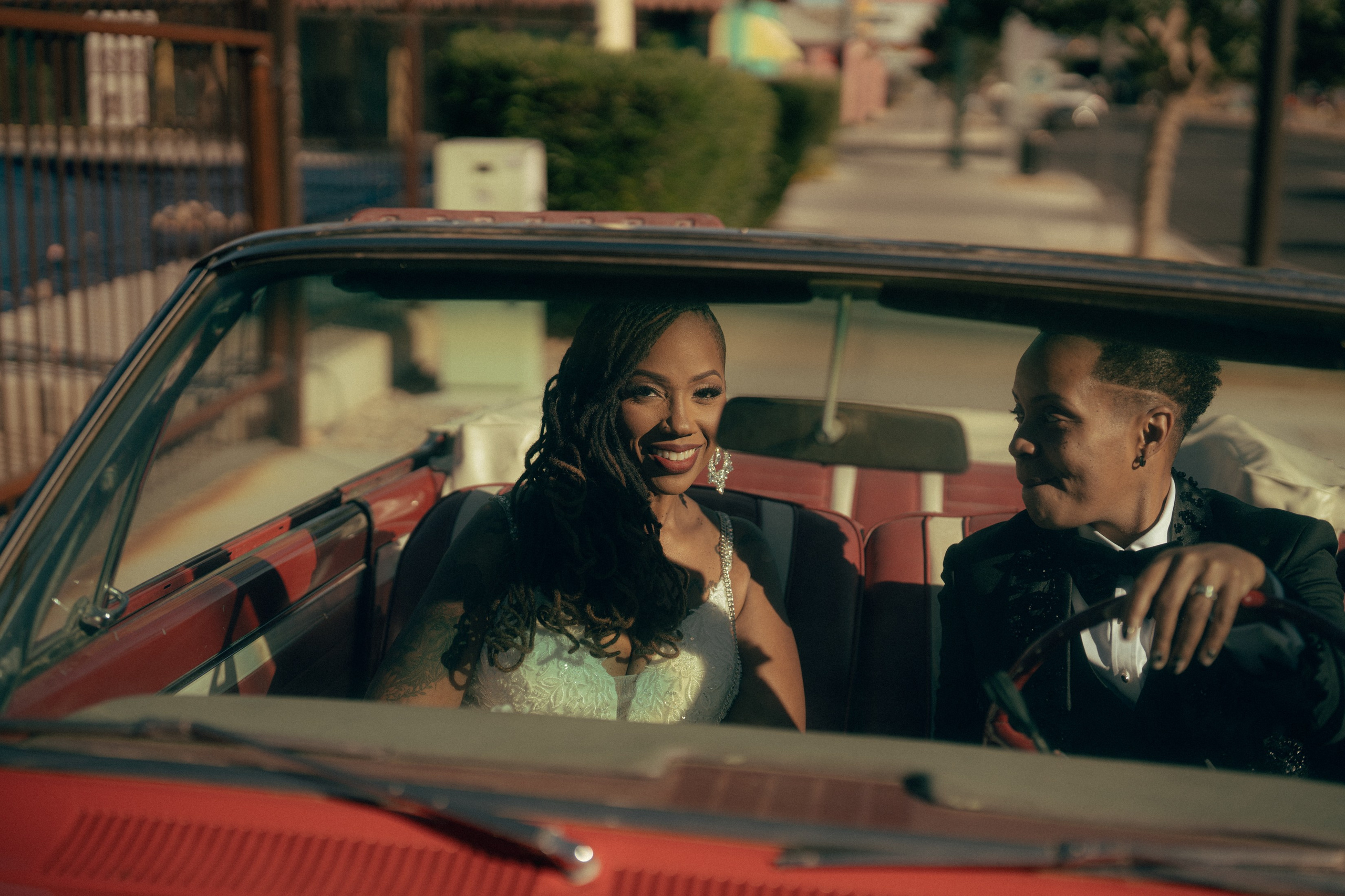 Erica&Shacazia. Wedding & elopement photographer Viktoriya Kravtsov. Las Vegas