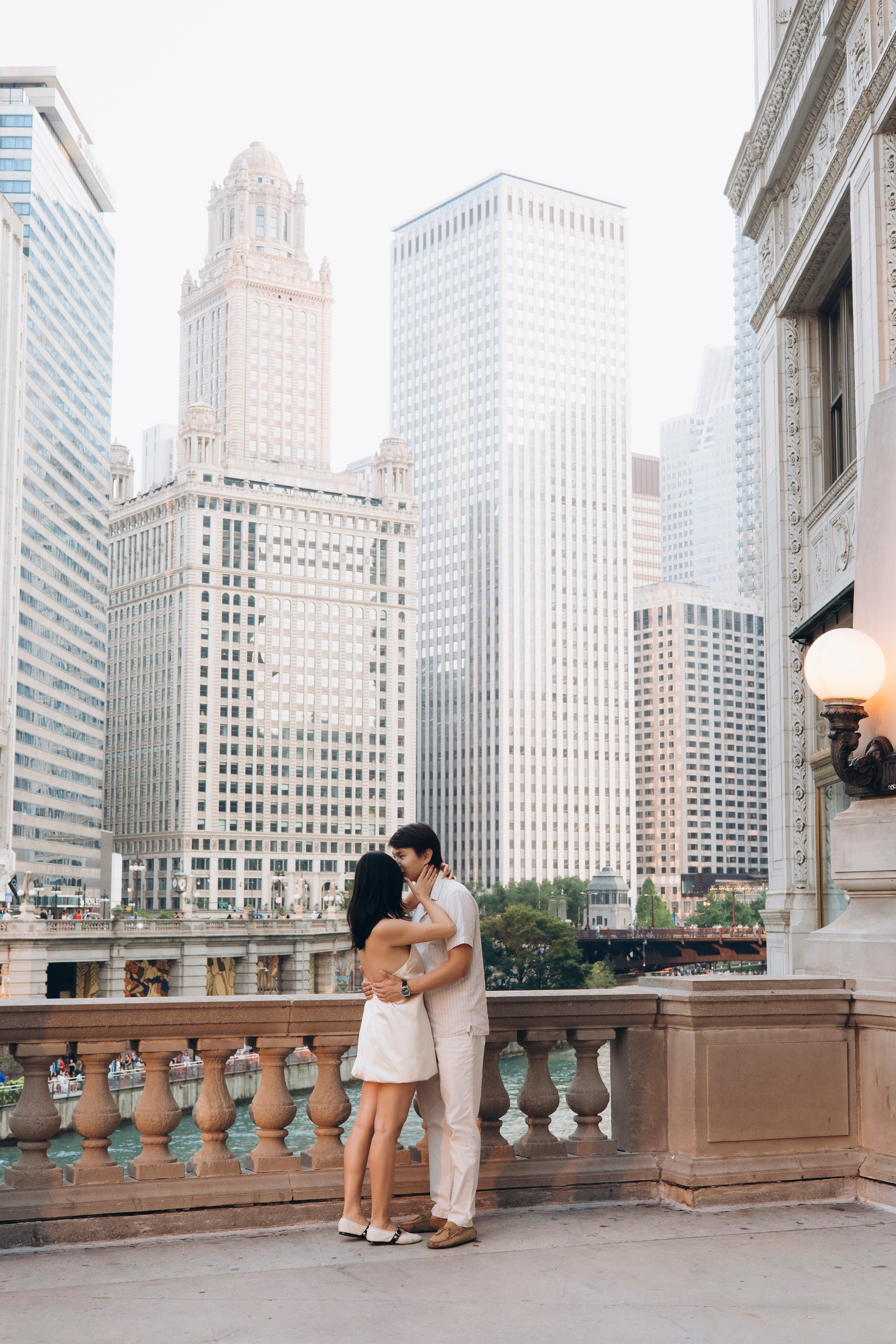Downtown Chicago Couples Session — Chicago Photographer — Margarita Chudinova