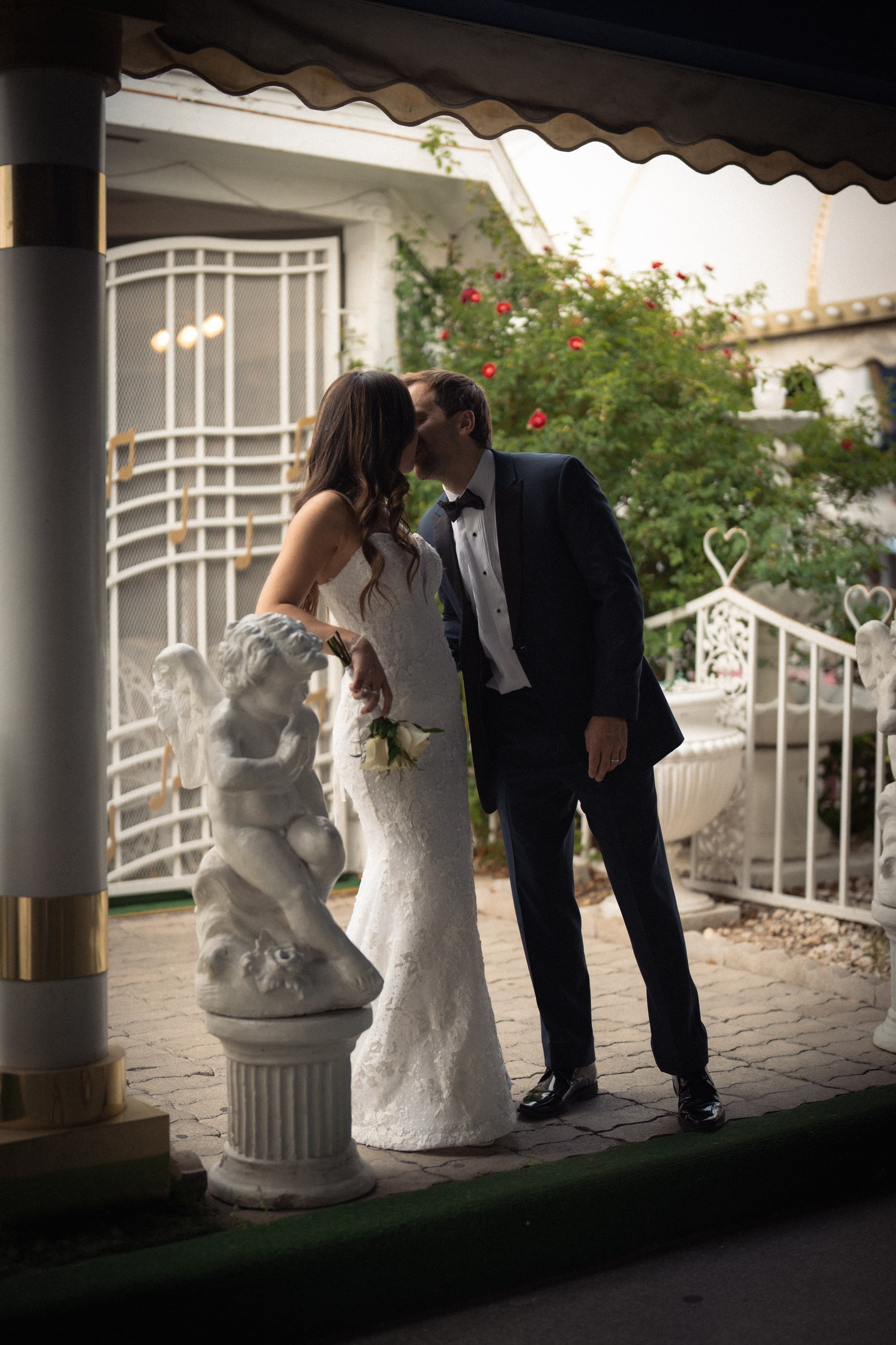 K&S. Wedding & elopement photographer Viktoriya Kravtsov. Las Vegas