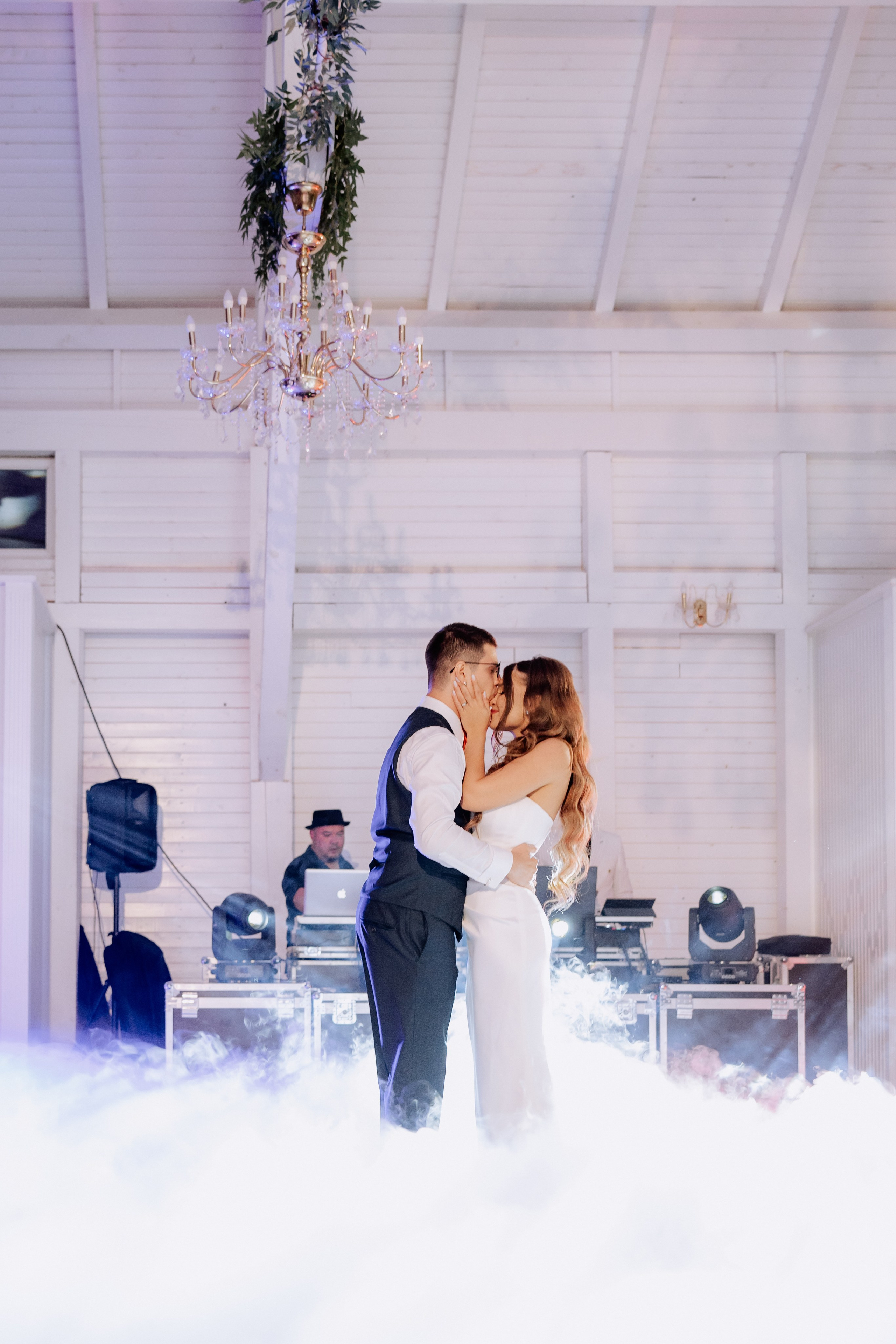 Andreea + Ciprian | Wedding day. Proud Vision Weddings | Wedding Photography & Film — Servicii profesionale Foto Video Nunta Iasi