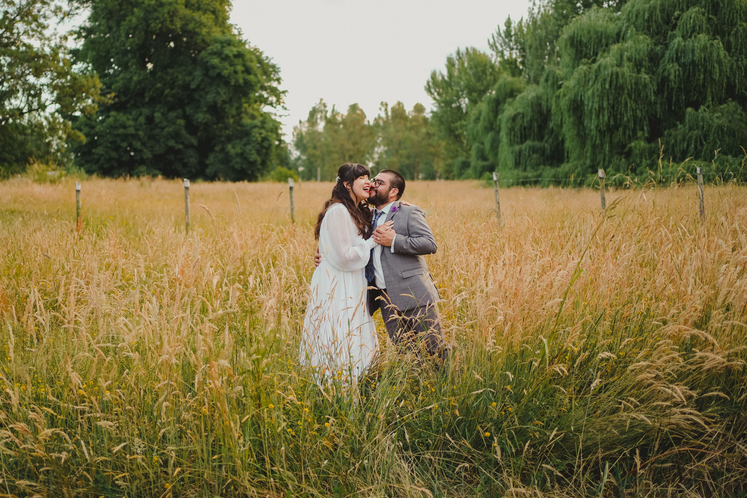 Fotógrafa documental de matrimonios en Osorno, Puerto Varas y alrededores · Marcela Angulo