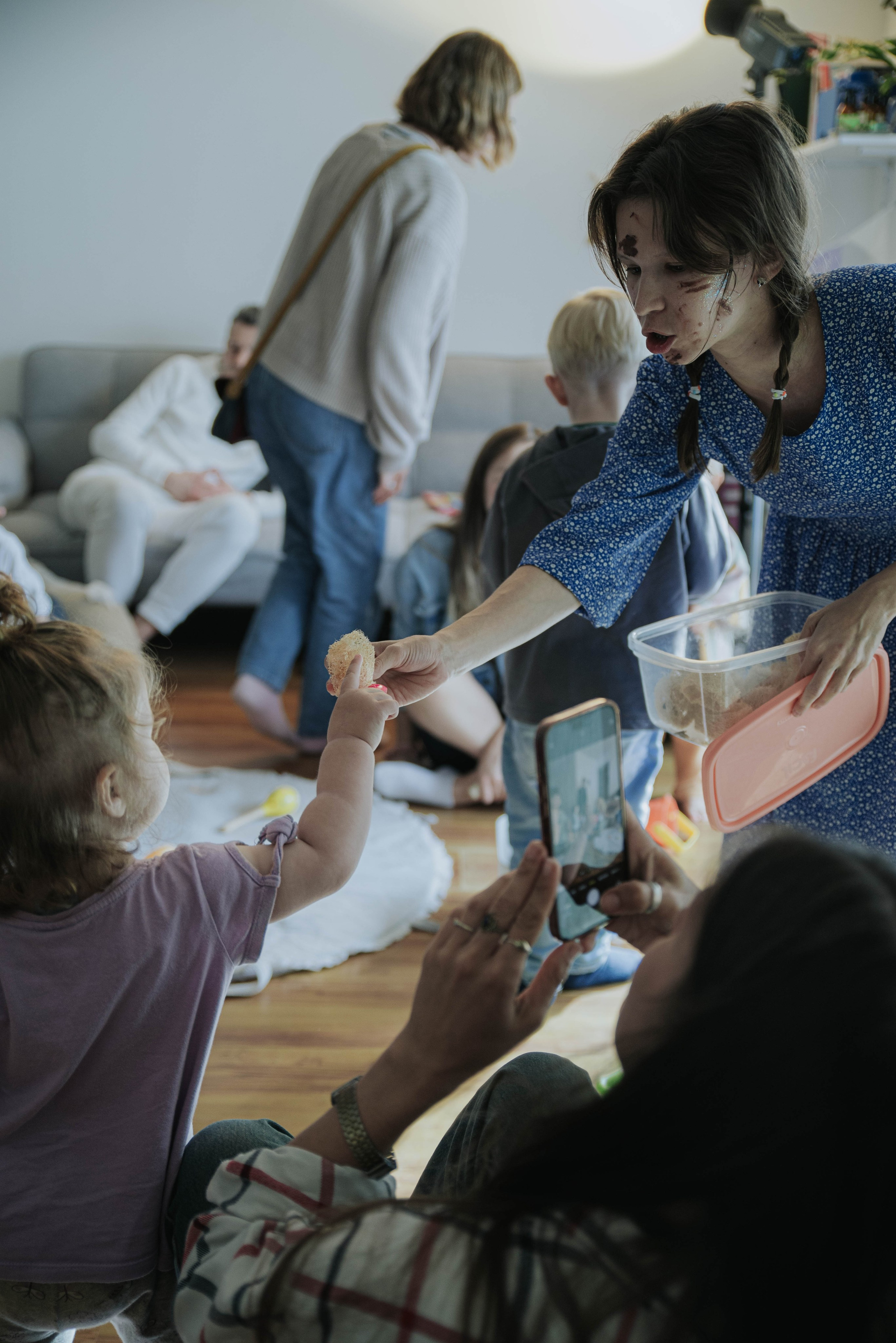 Children’s Book Club. Moydodyr. Photographer @elmirkami in the city of Buenos Aires