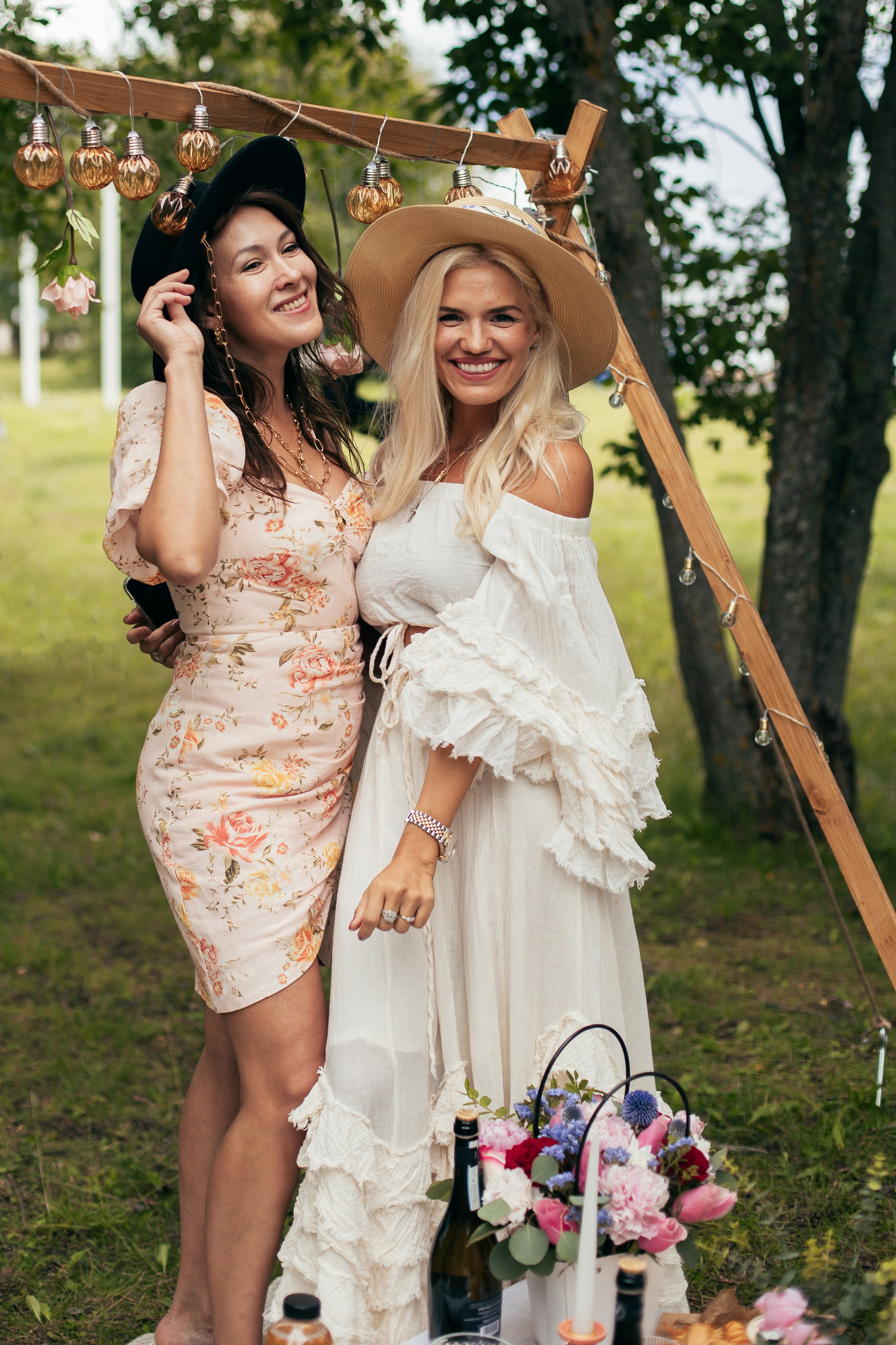 Пикник с девчонками. Главная