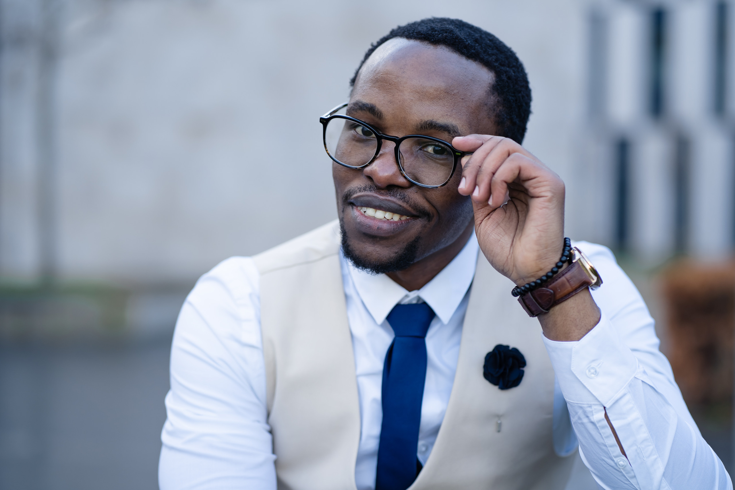 graduation, Dublin, Ireland, UCD, graduation photo session, college, university graduation, man's portrait