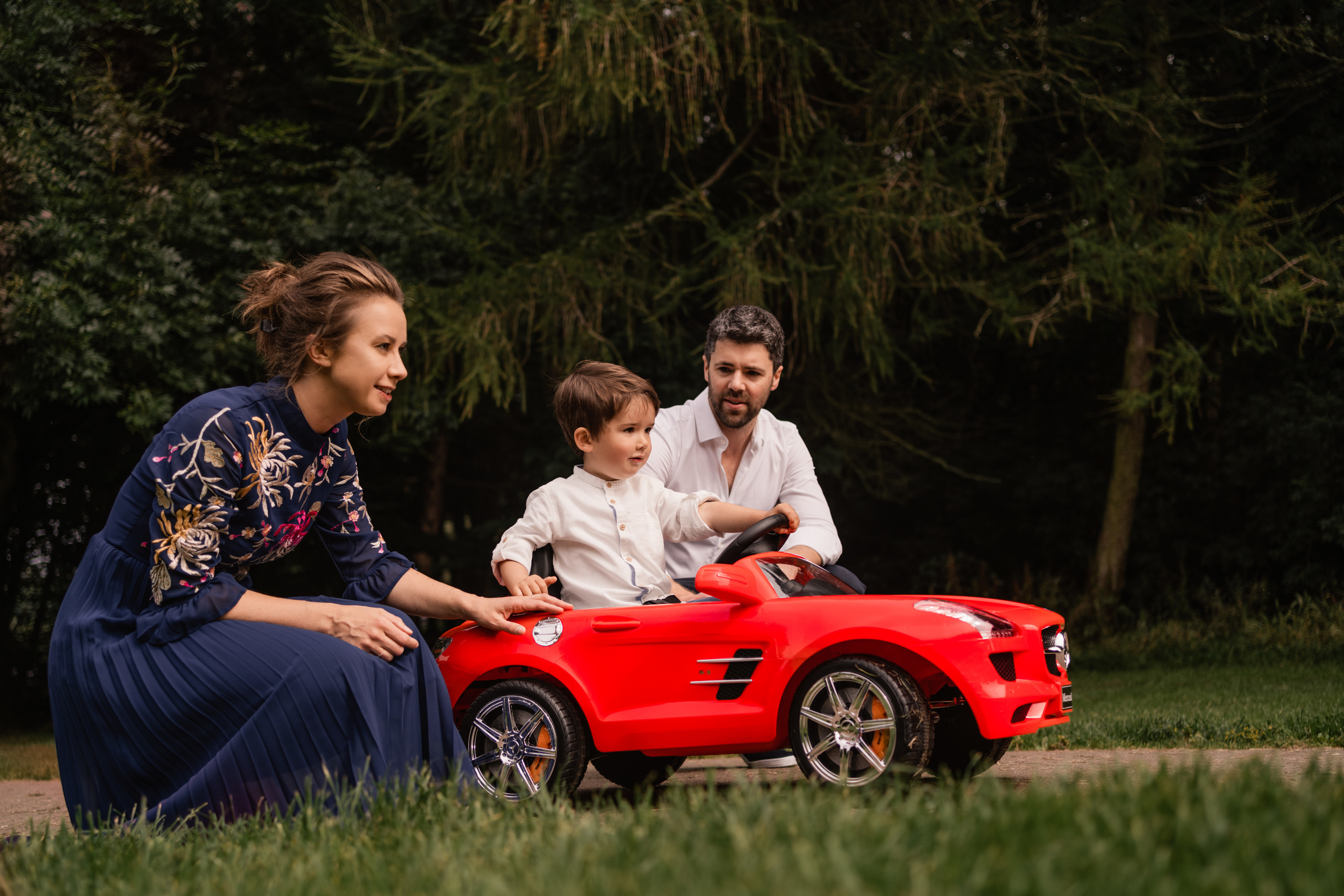 The walk in the forest. Portrait, Family and Maternity Photographer in Dublin Tania Vaskul