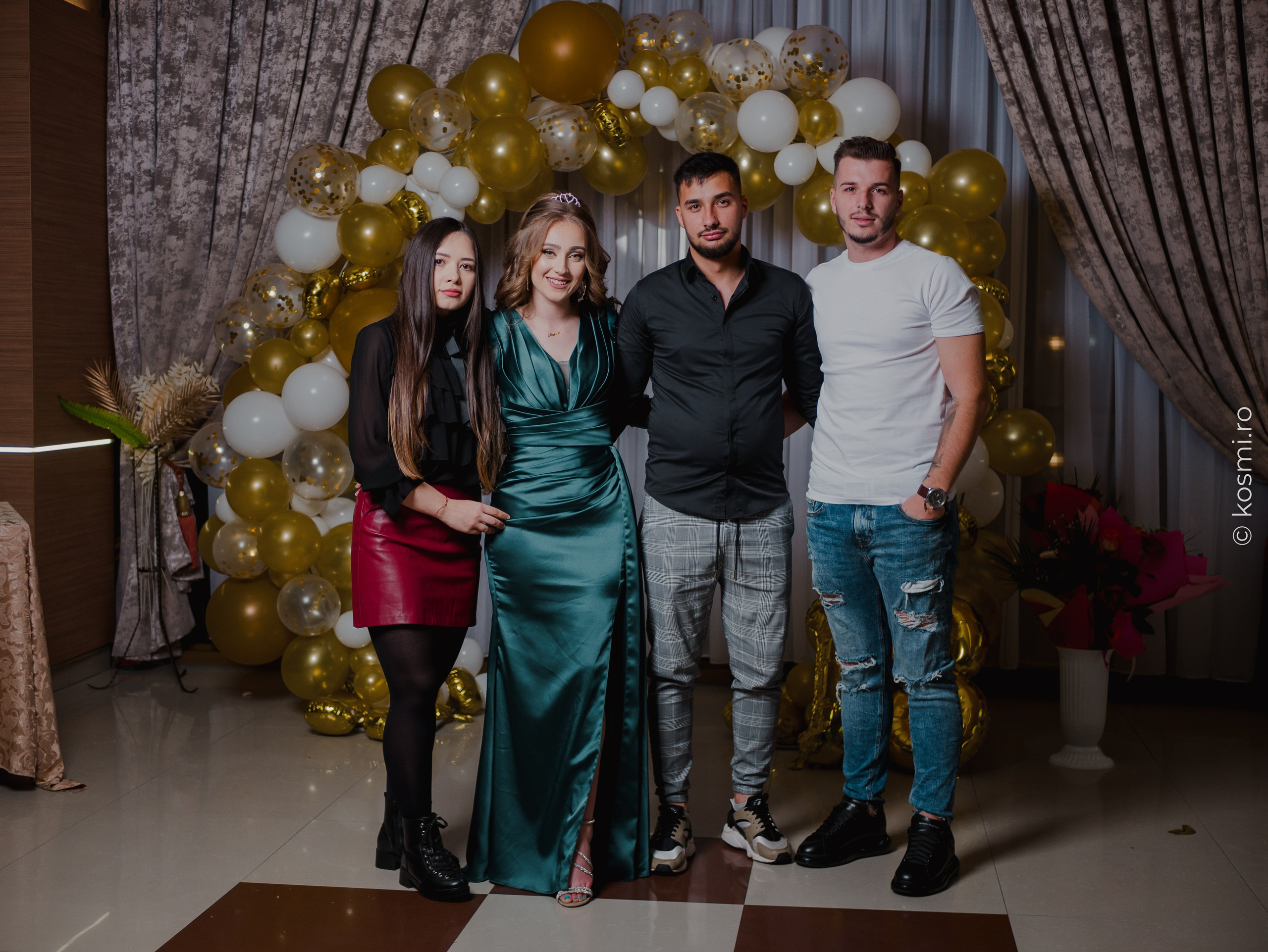 Majorat Andreea. Kosmi