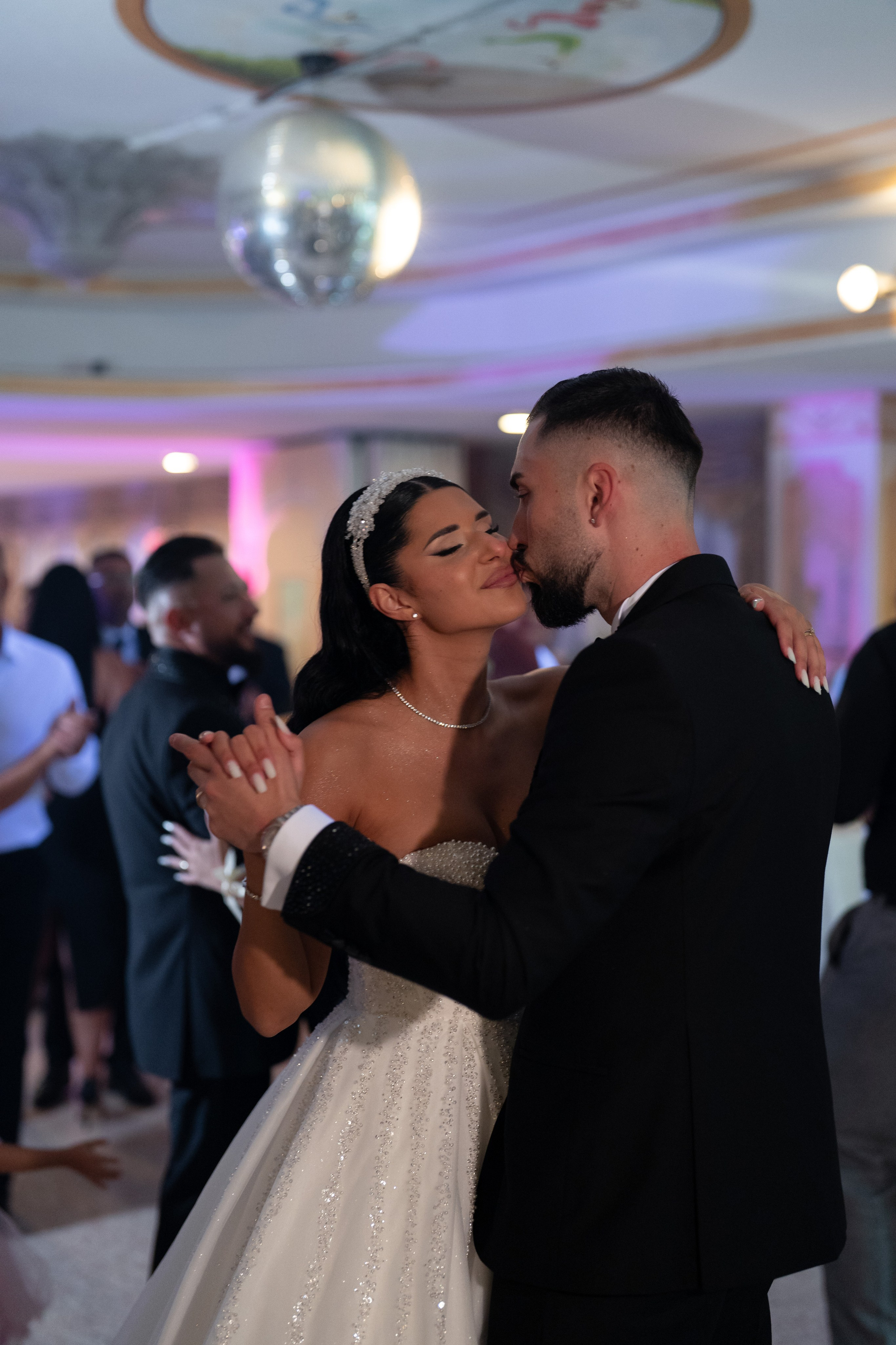 Laura & Razvan. Studio Timis